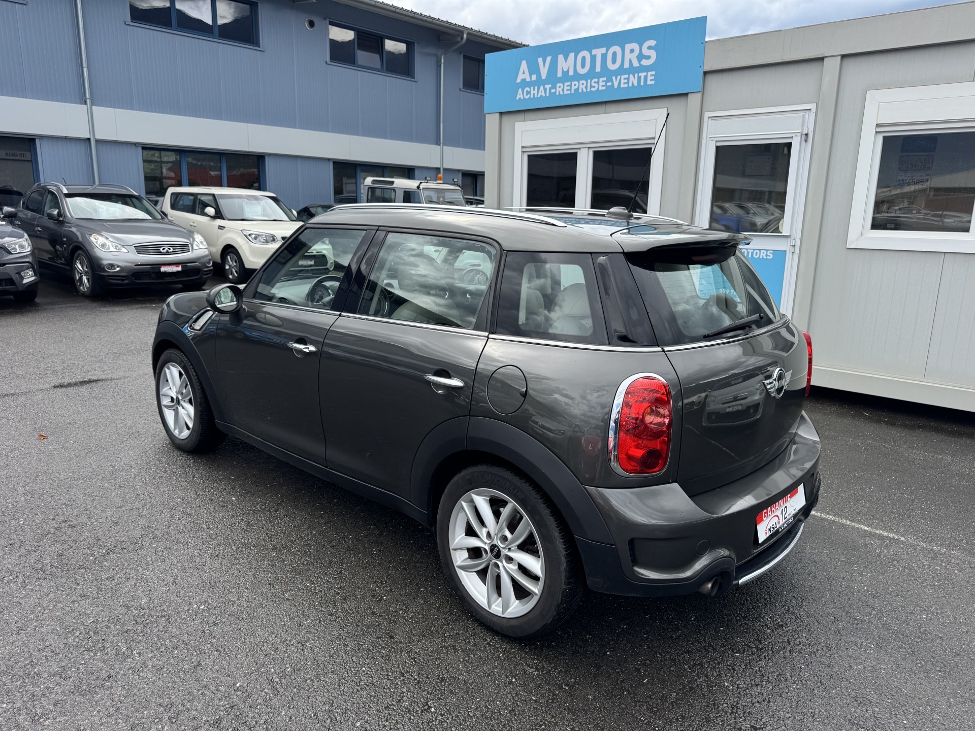MINI Countryman Cooper S ALL4 Steptronic-image-3