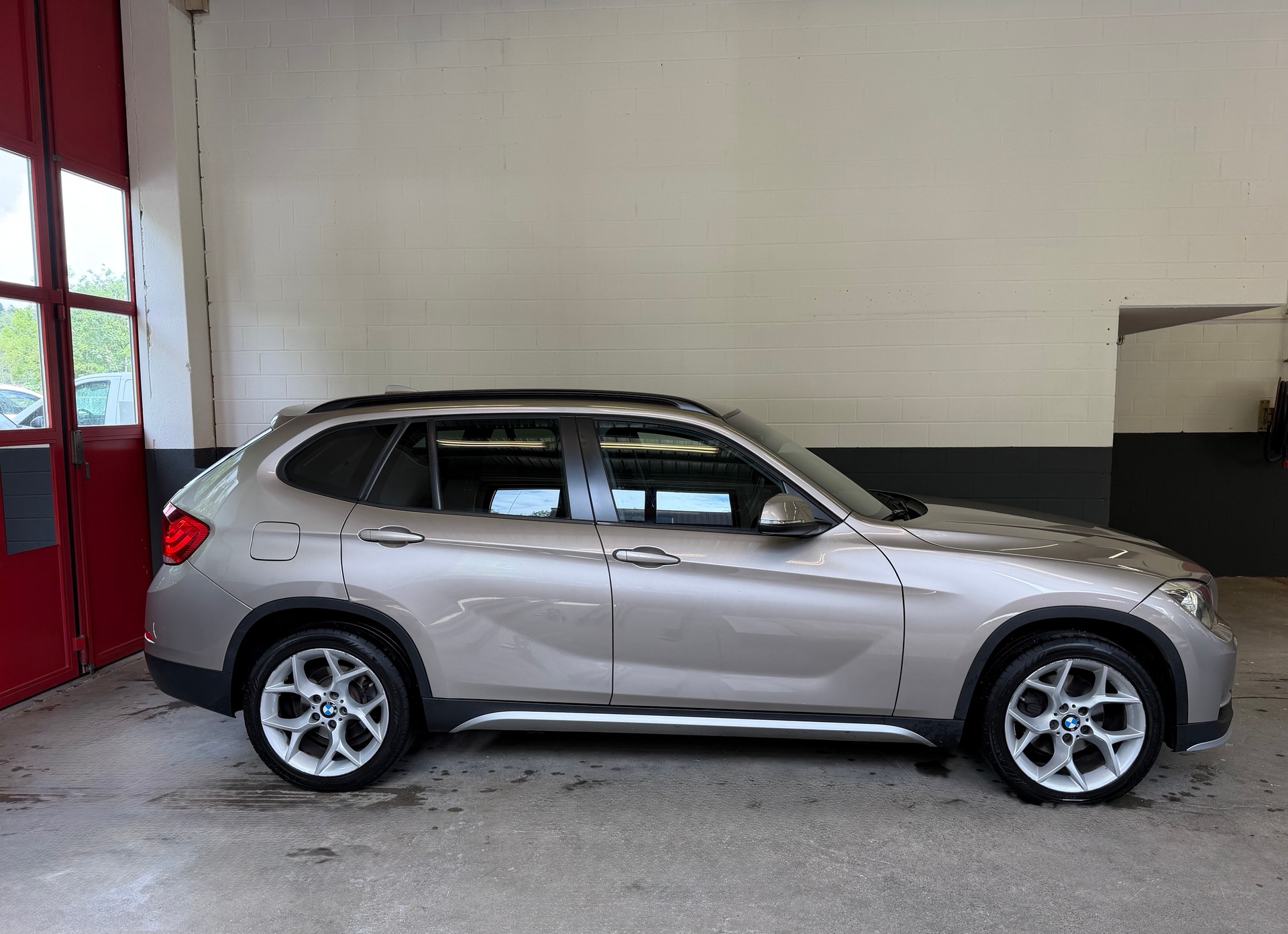 BMW X1 xDrive 20d xLine Steptronic //NEU AB MFK!-image-2