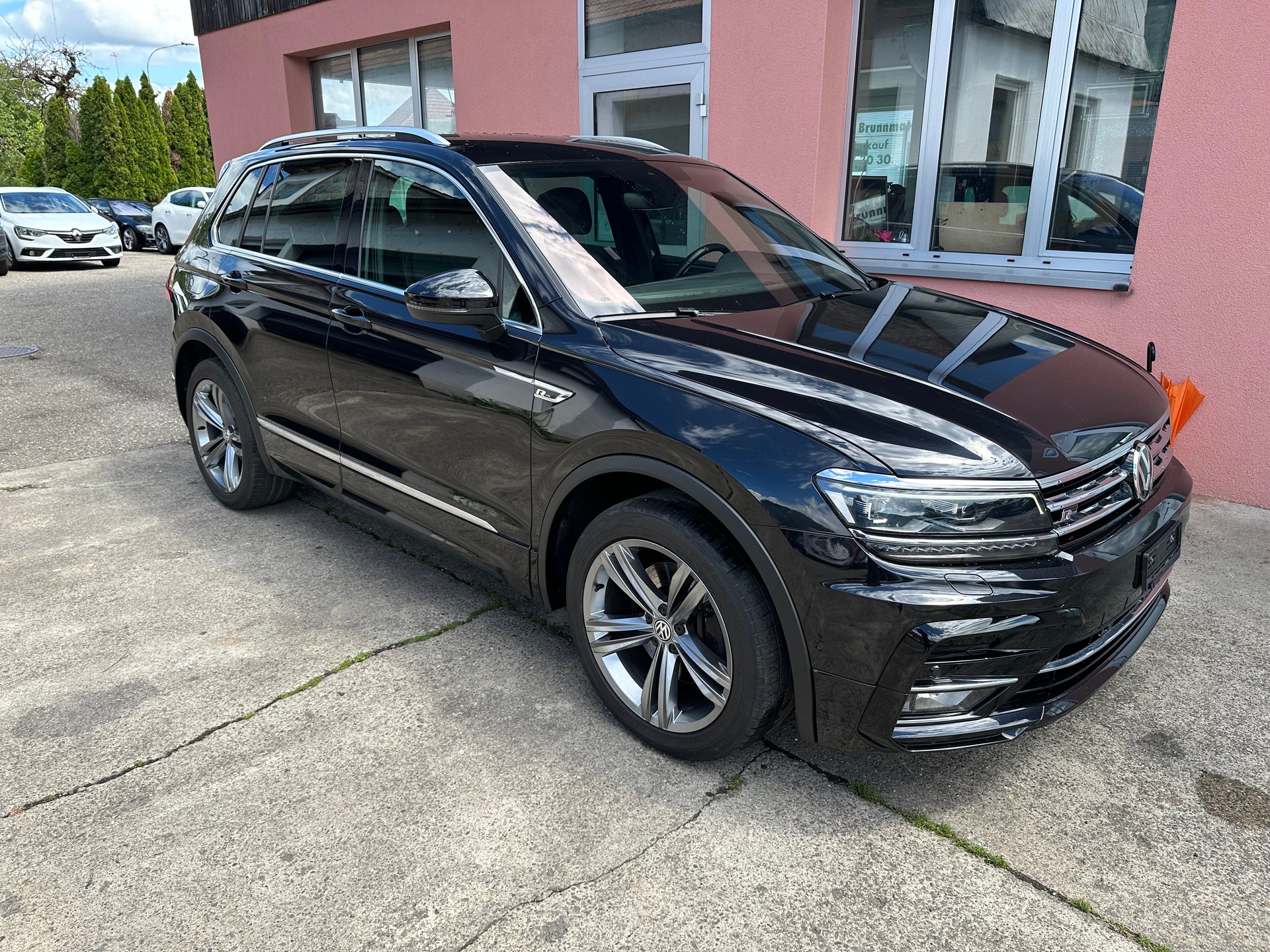 VW Tiguan 2.0TSI Highline 4Motion DSG-image-1