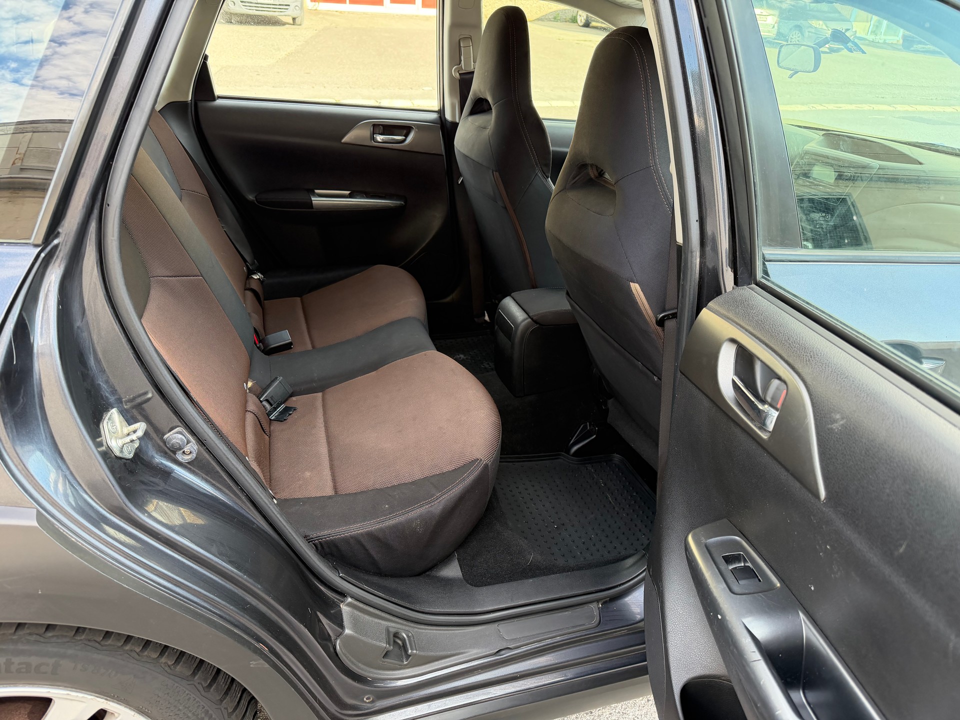 SUBARU Impreza 2.0DXV Trend-image-10