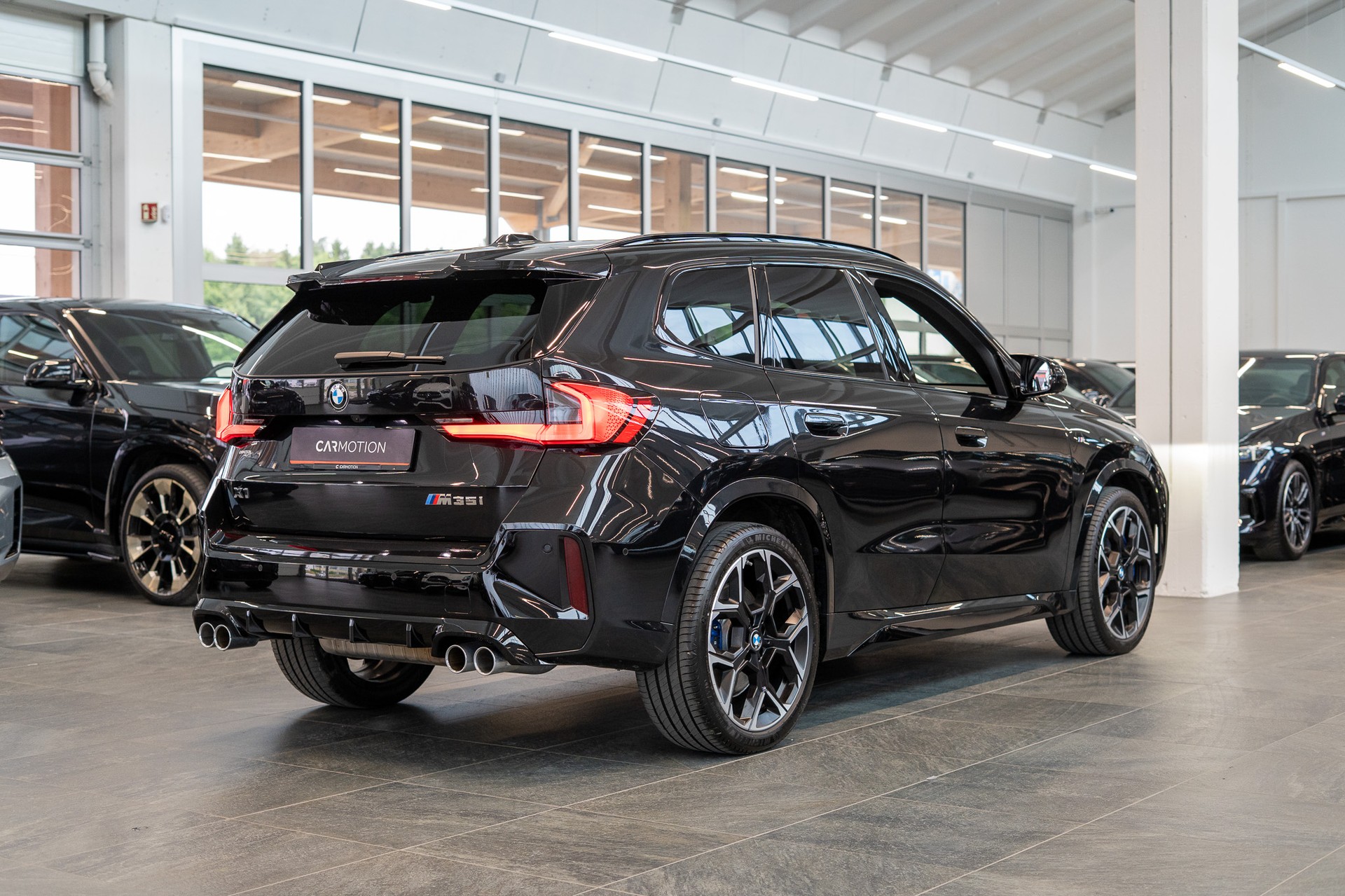 BMW X1 M35i / 360°Kamera / HeadUp / Harman/Kardon-image-4