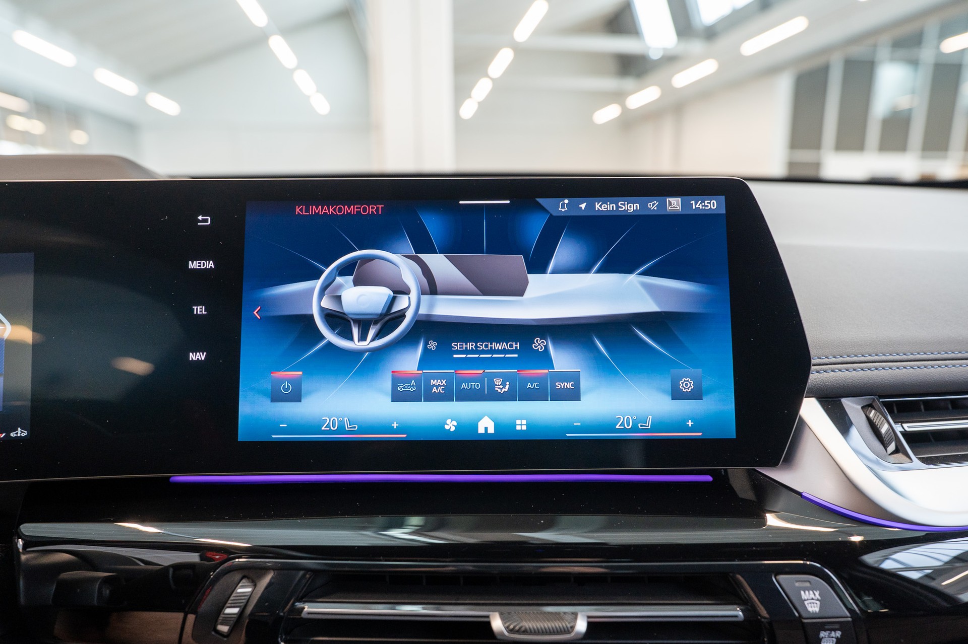 BMW X1 M35i / 360°Kamera / HeadUp / Harman/Kardon-image-19