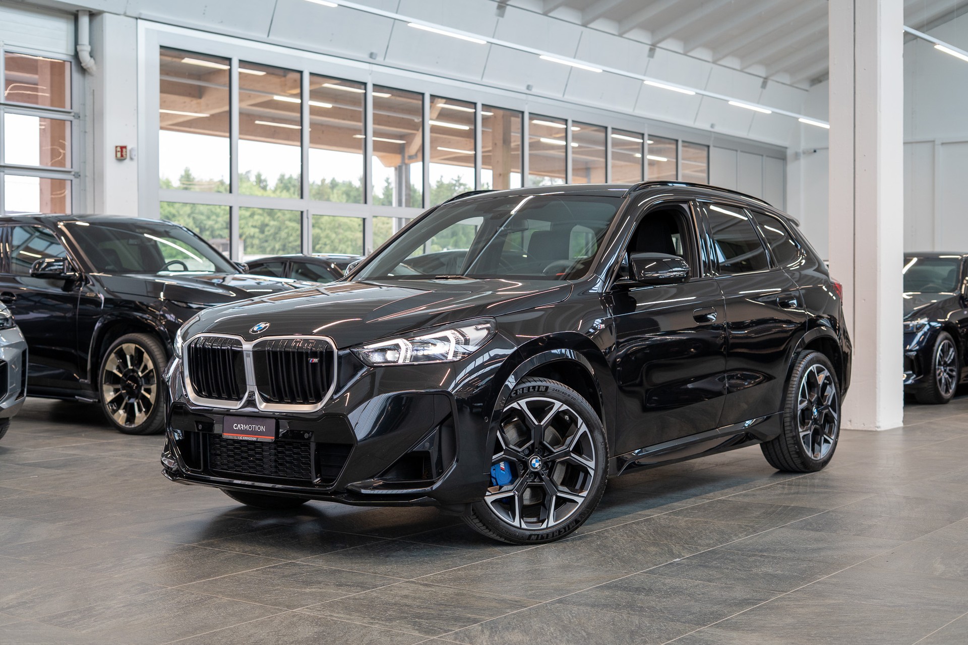 BMW X1 M35i / 360°Kamera / HeadUp / Harman/Kardon-image-0