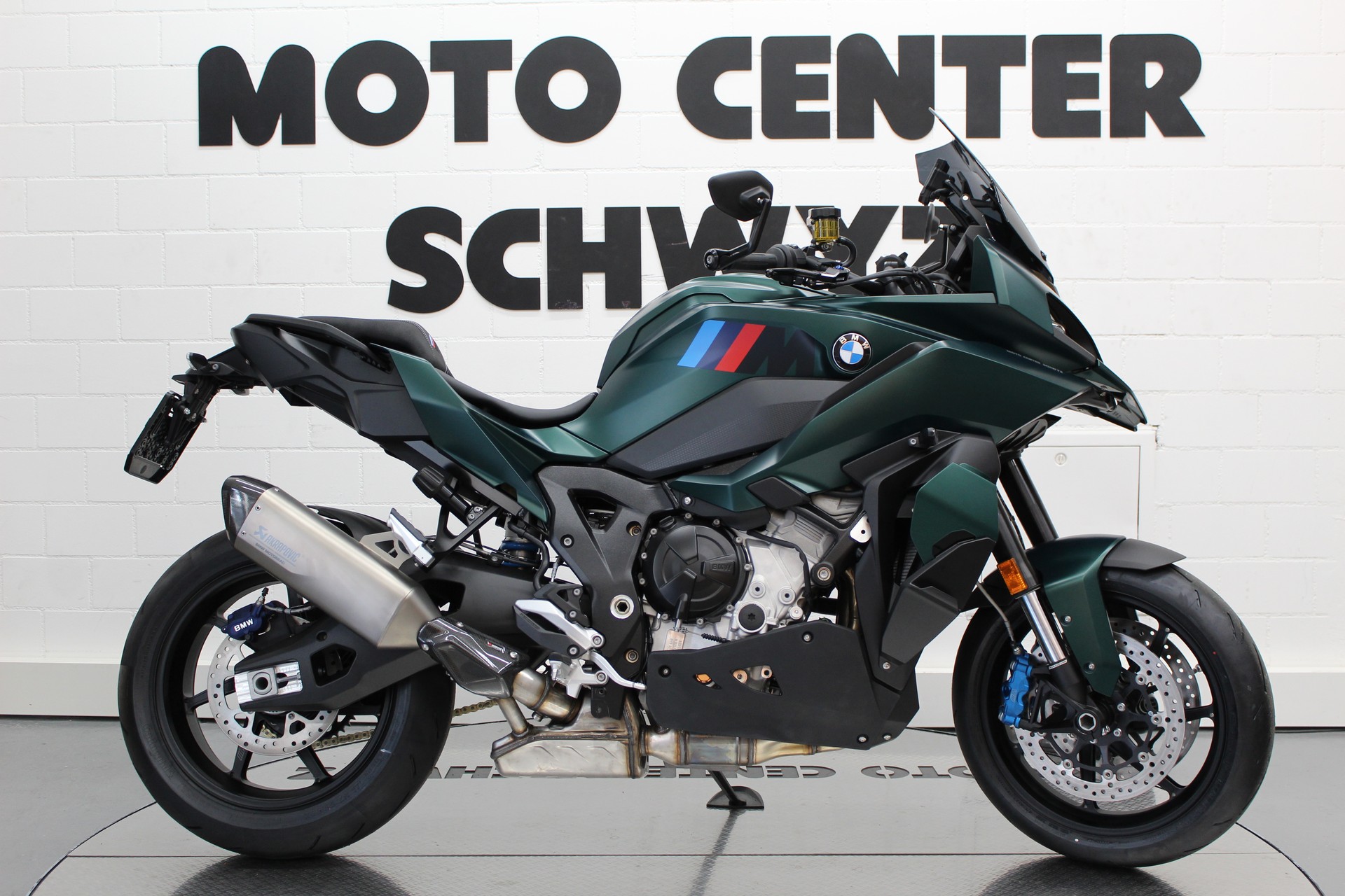 BMW M 1000 XR