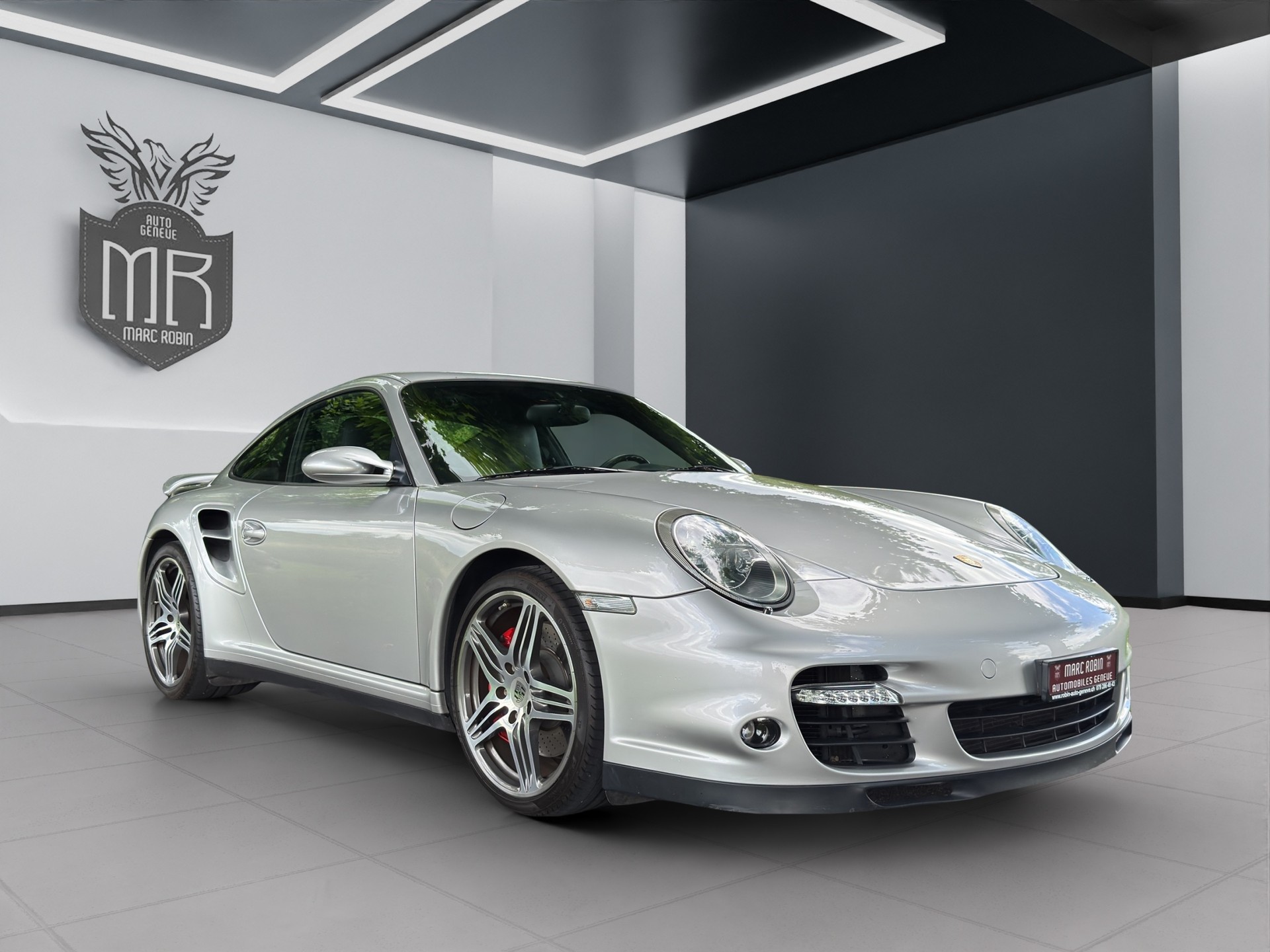 PORSCHE 911 Turbo-image-7