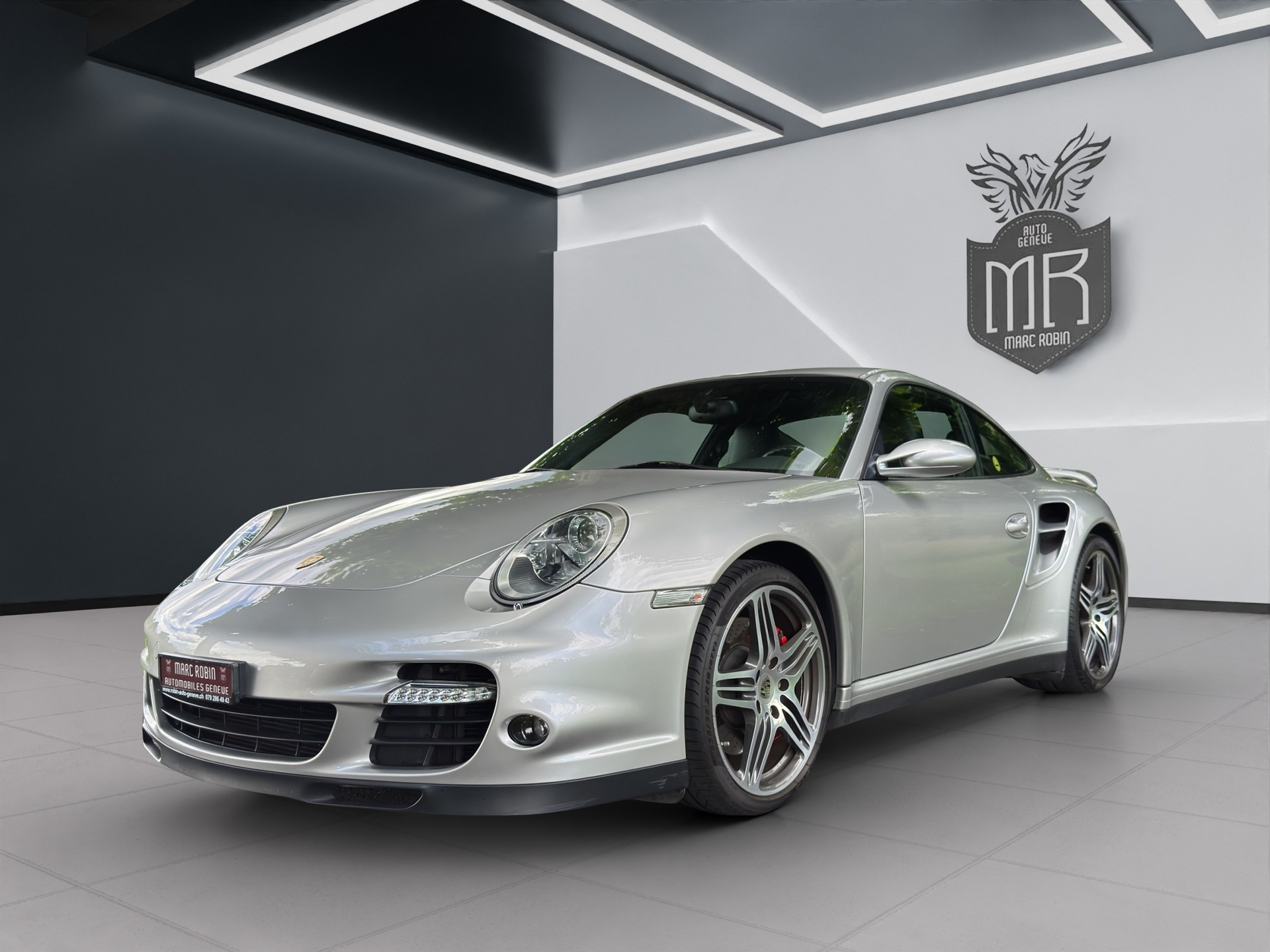 PORSCHE 911 Turbo-image-0