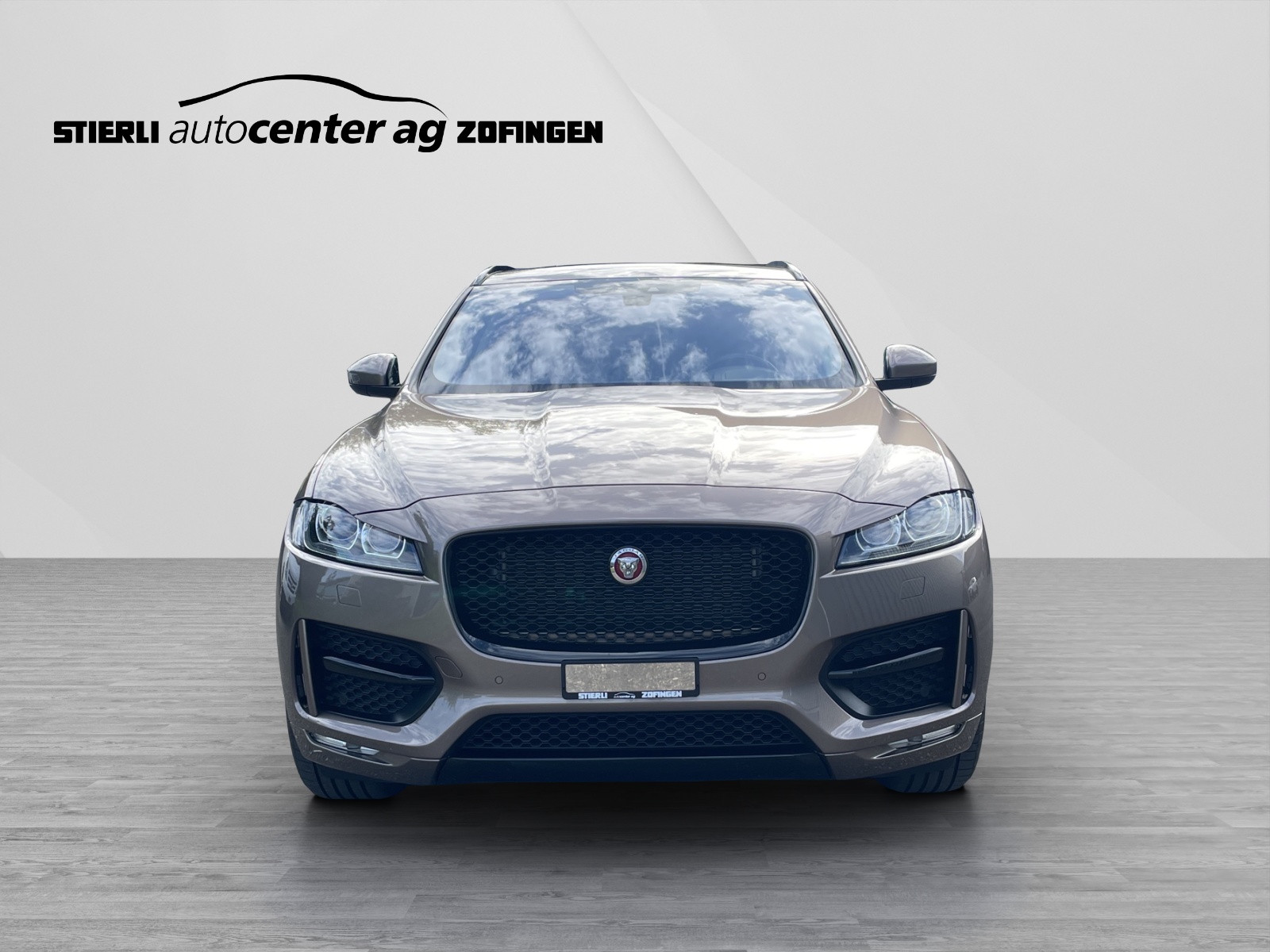 JAGUAR F-Pace 2.0 D 180 R-Sport AWD-image-1
