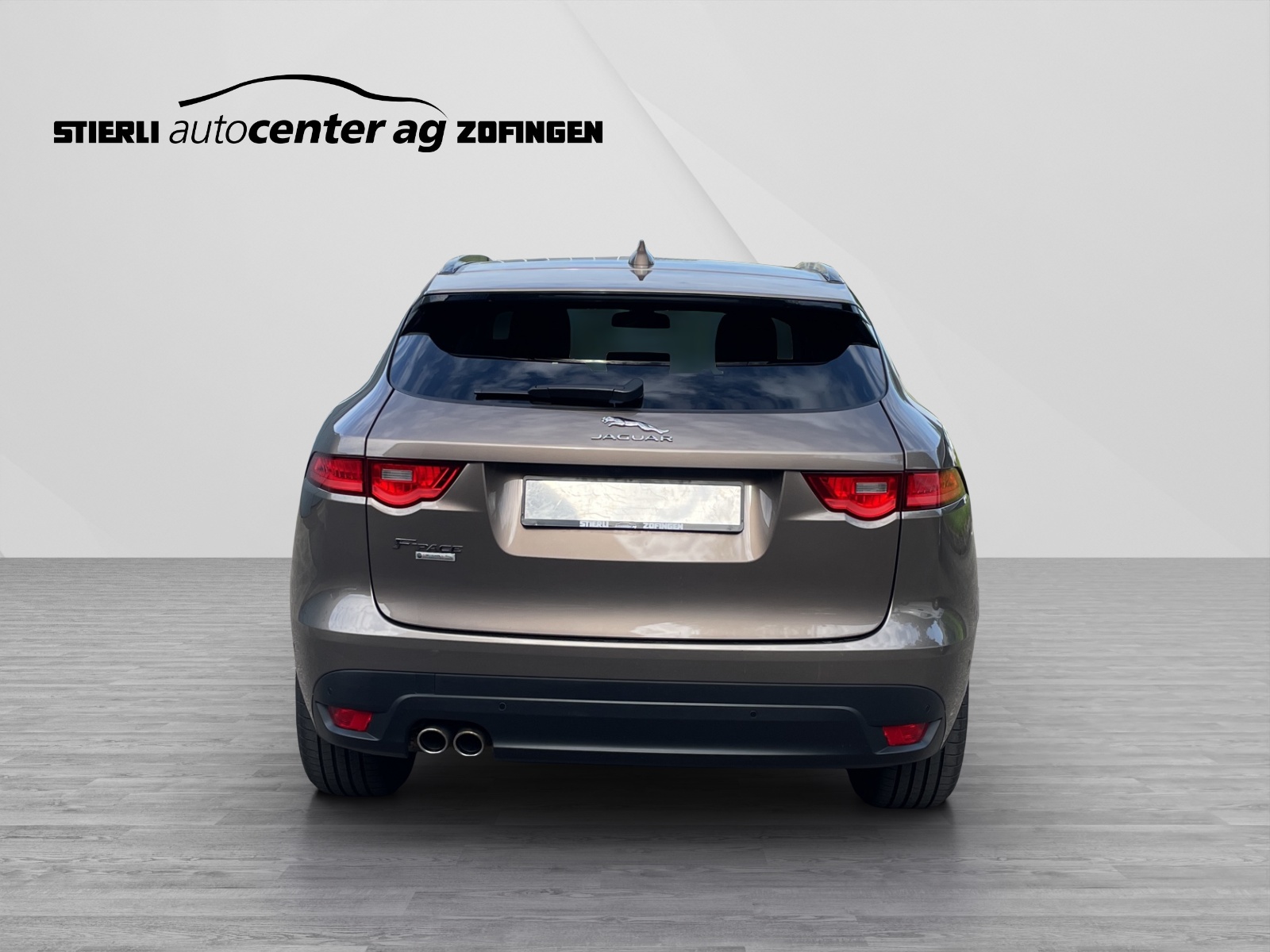 JAGUAR F-Pace 2.0 D 180 R-Sport AWD-image-5