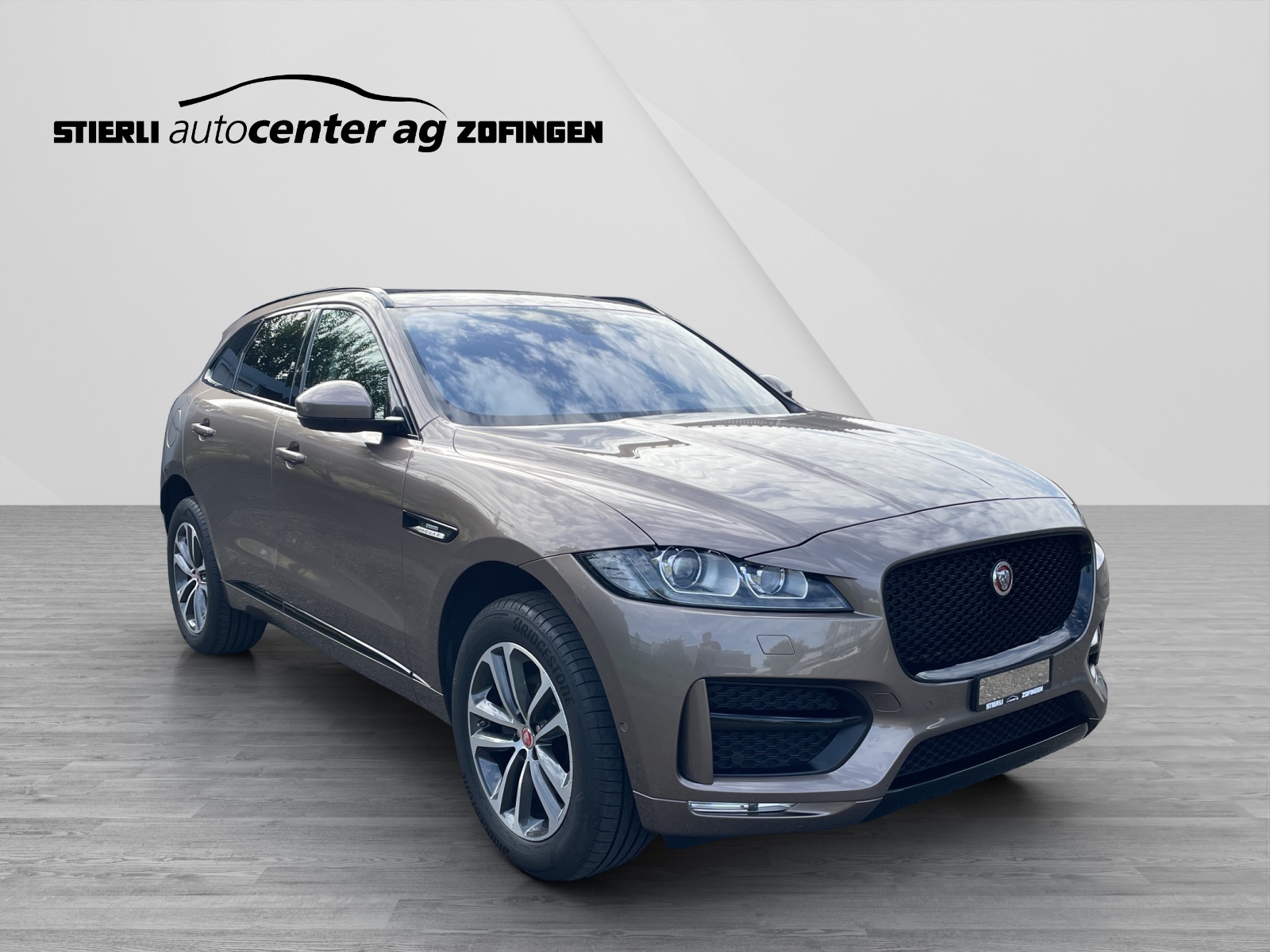 JAGUAR F-Pace 2.0 D 180 R-Sport AWD-image-2