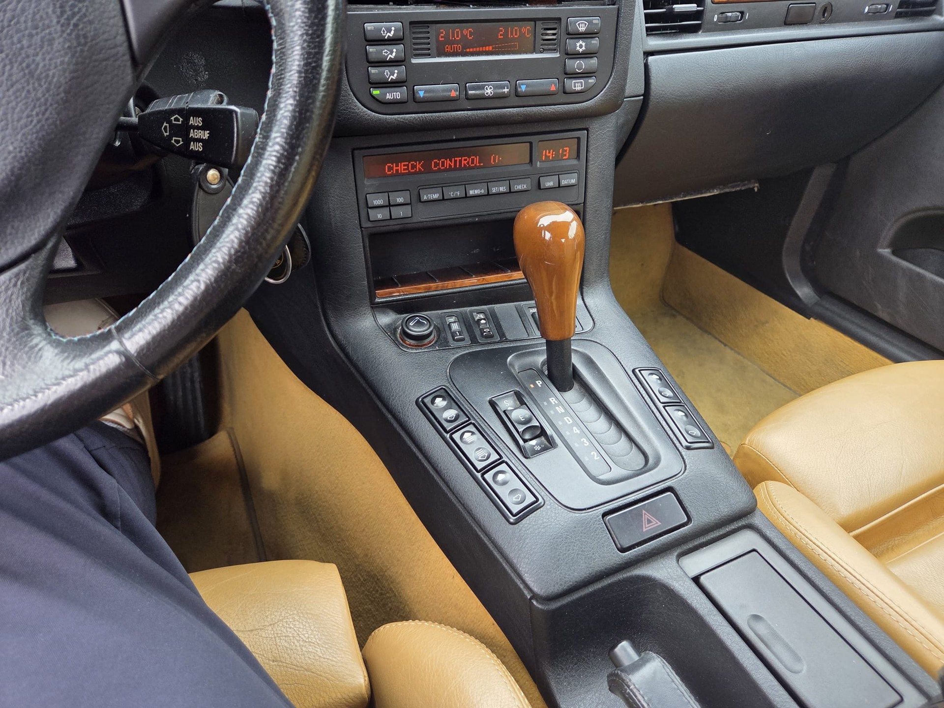 BMW 320i A Cabrio M Sport * Expertisé * Ab MFK-image-12