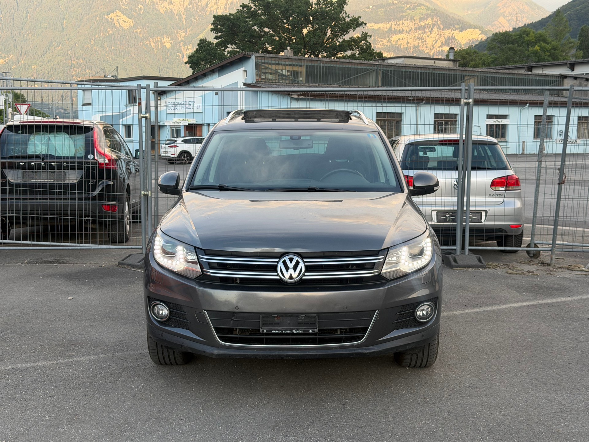 VW Tiguan 2.0 TDI BMT Design 4Motion DSG-image-1