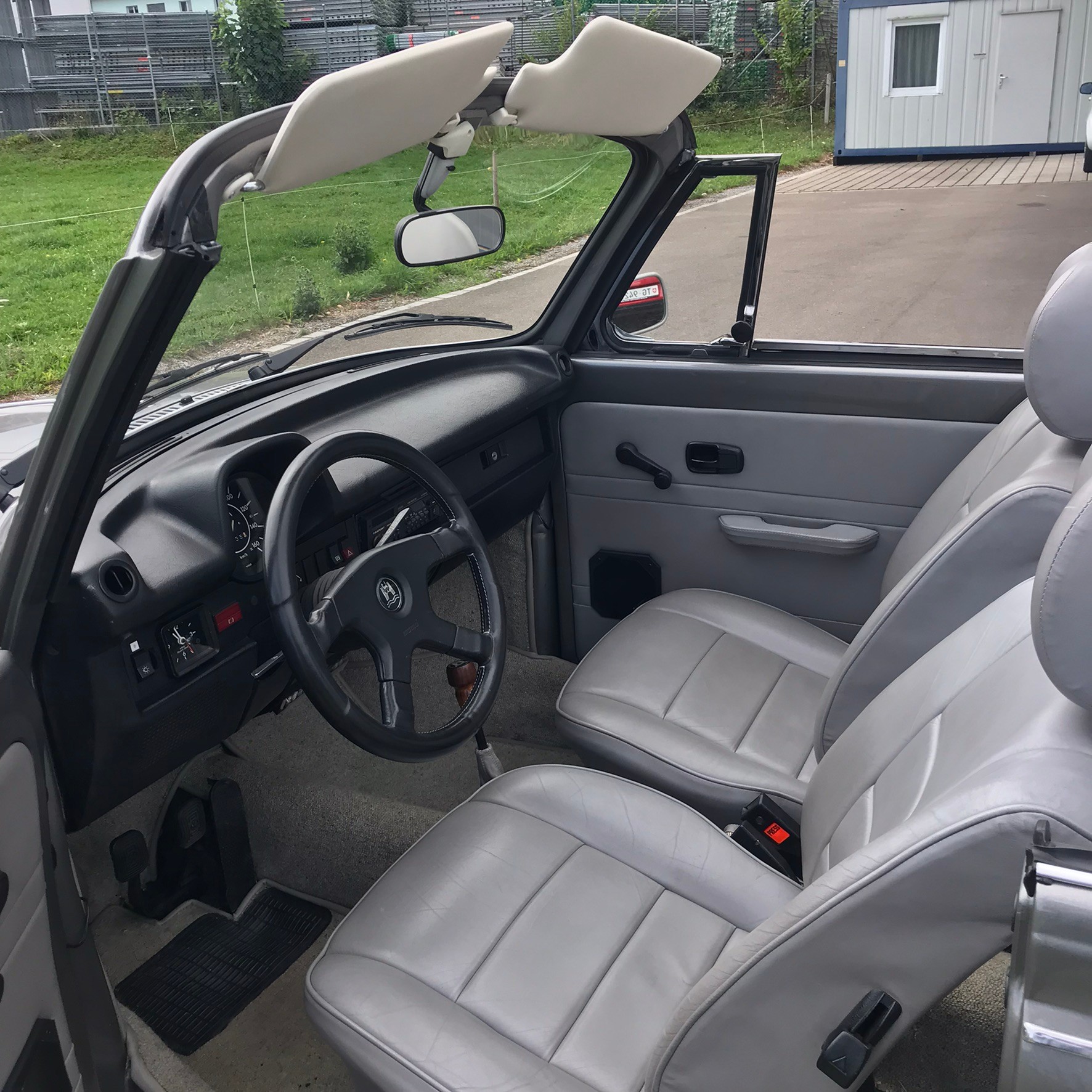 VW 1303-S-image-6
