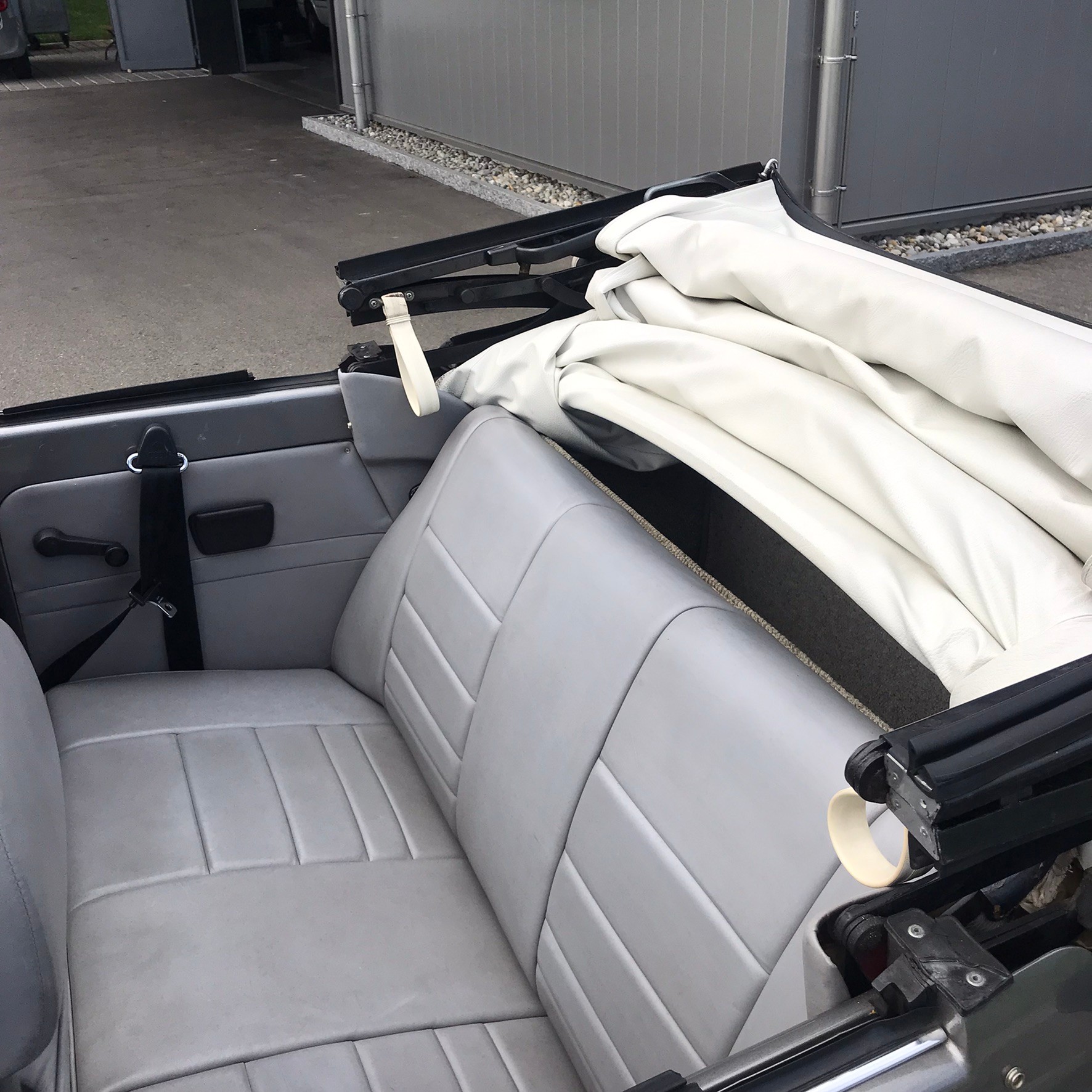 VW 1303-S-image-7
