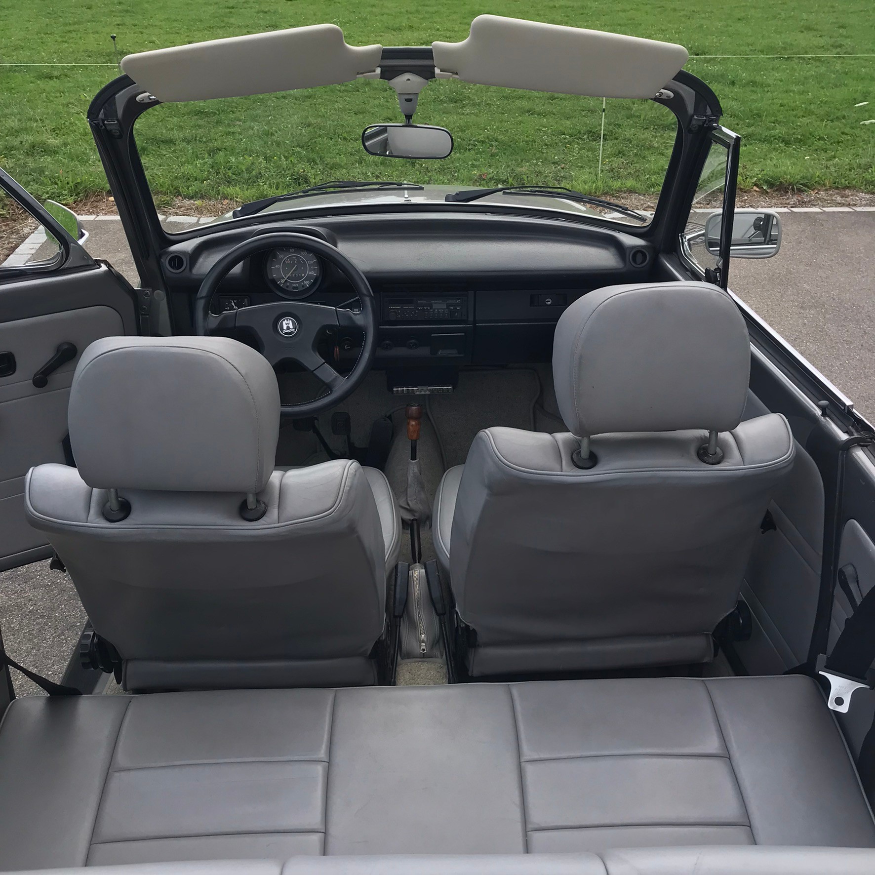 VW 1303-S-image-8