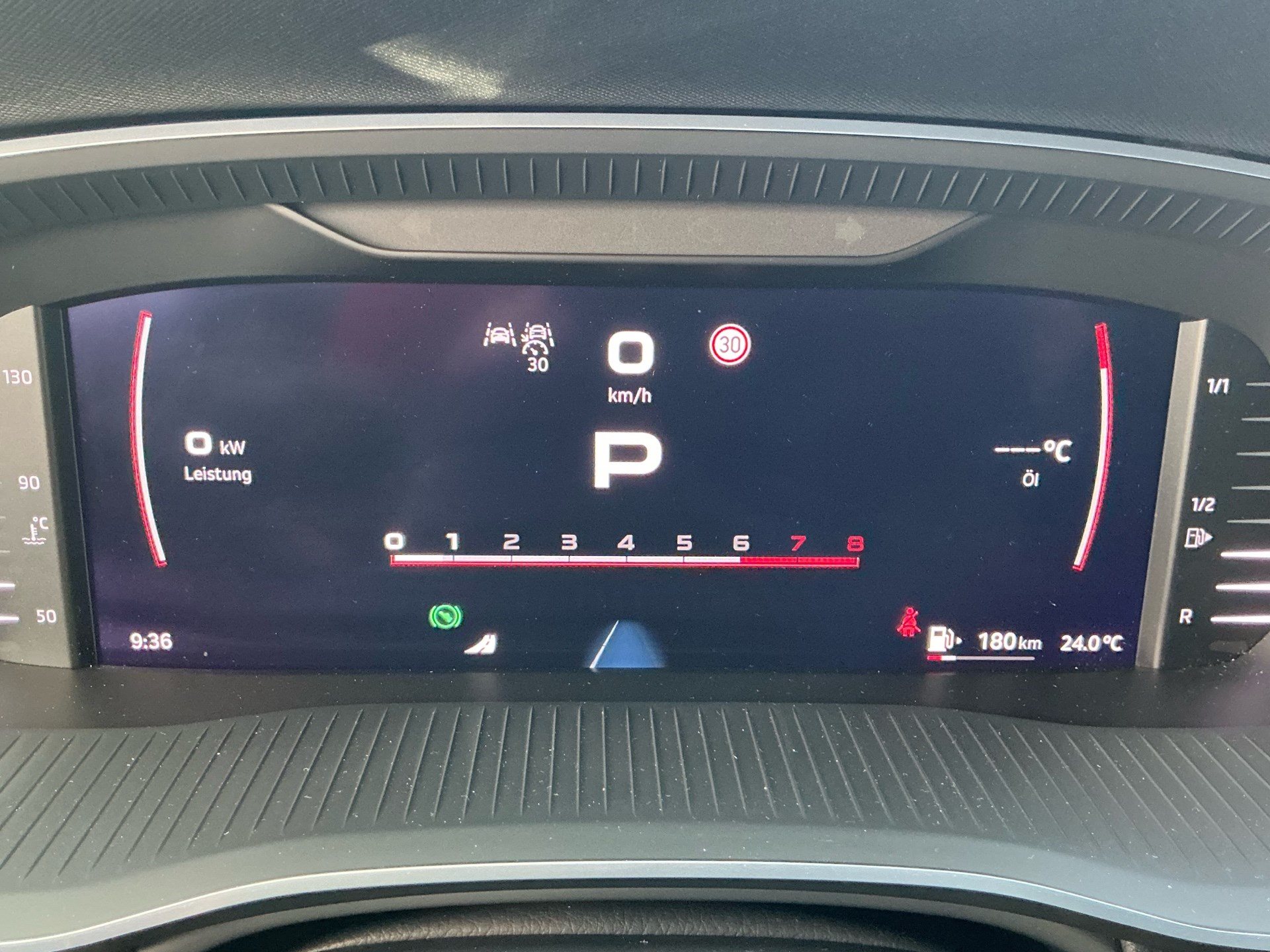 SKODA Octavia Combi 2.0 TSI RS *** 265 PS *** FACELIFT MODEL MIT ANHÄNGERKUPPLUNG ***-image-11