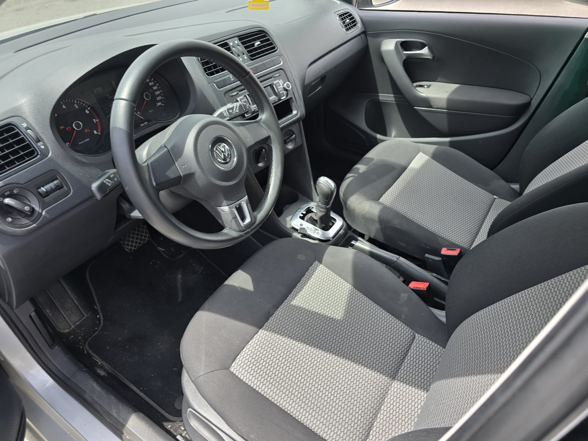 VW Polo 1.2 TSI Comfortline DSG-image-11