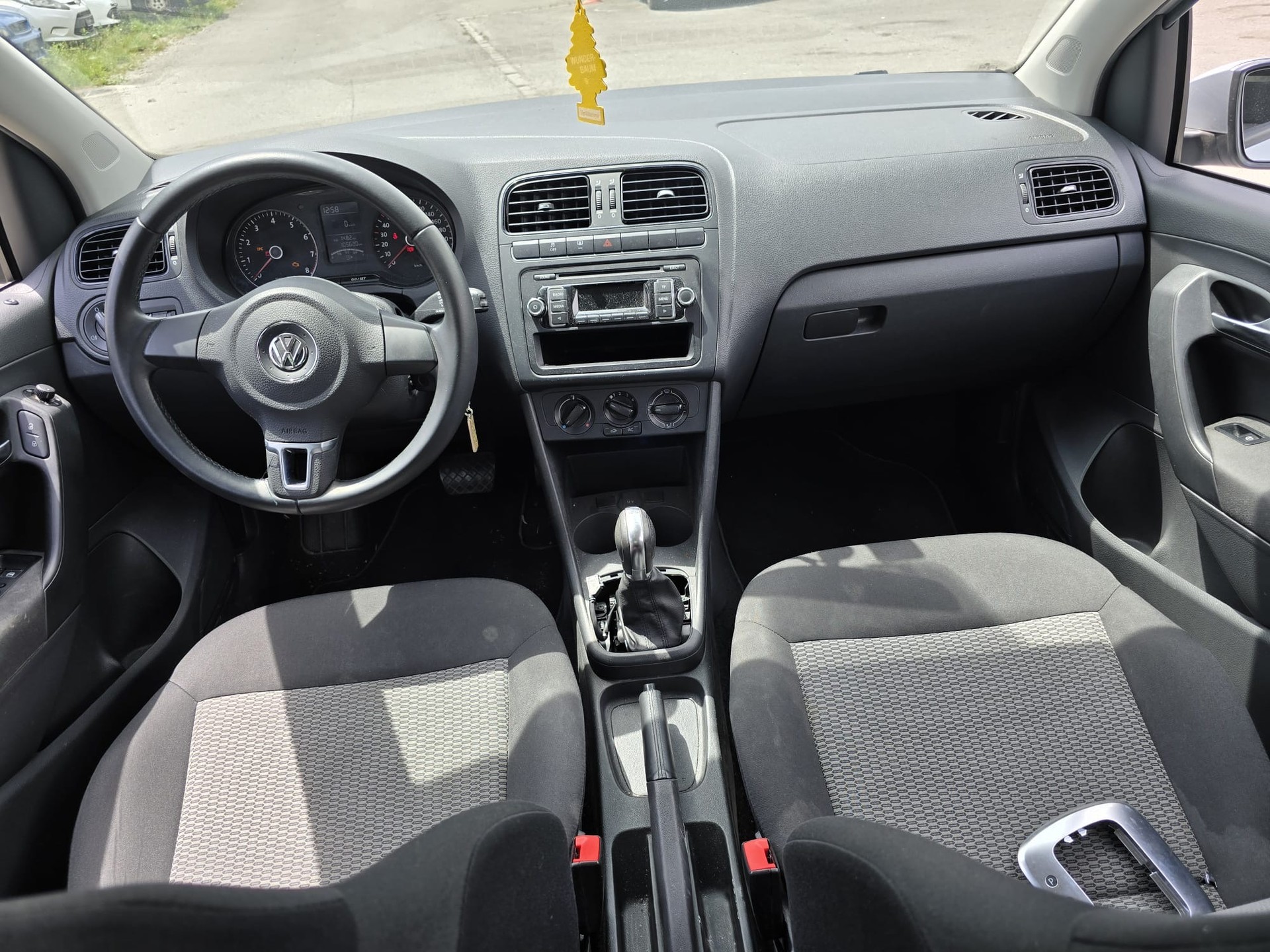 VW Polo 1.2 TSI Comfortline DSG-image-7