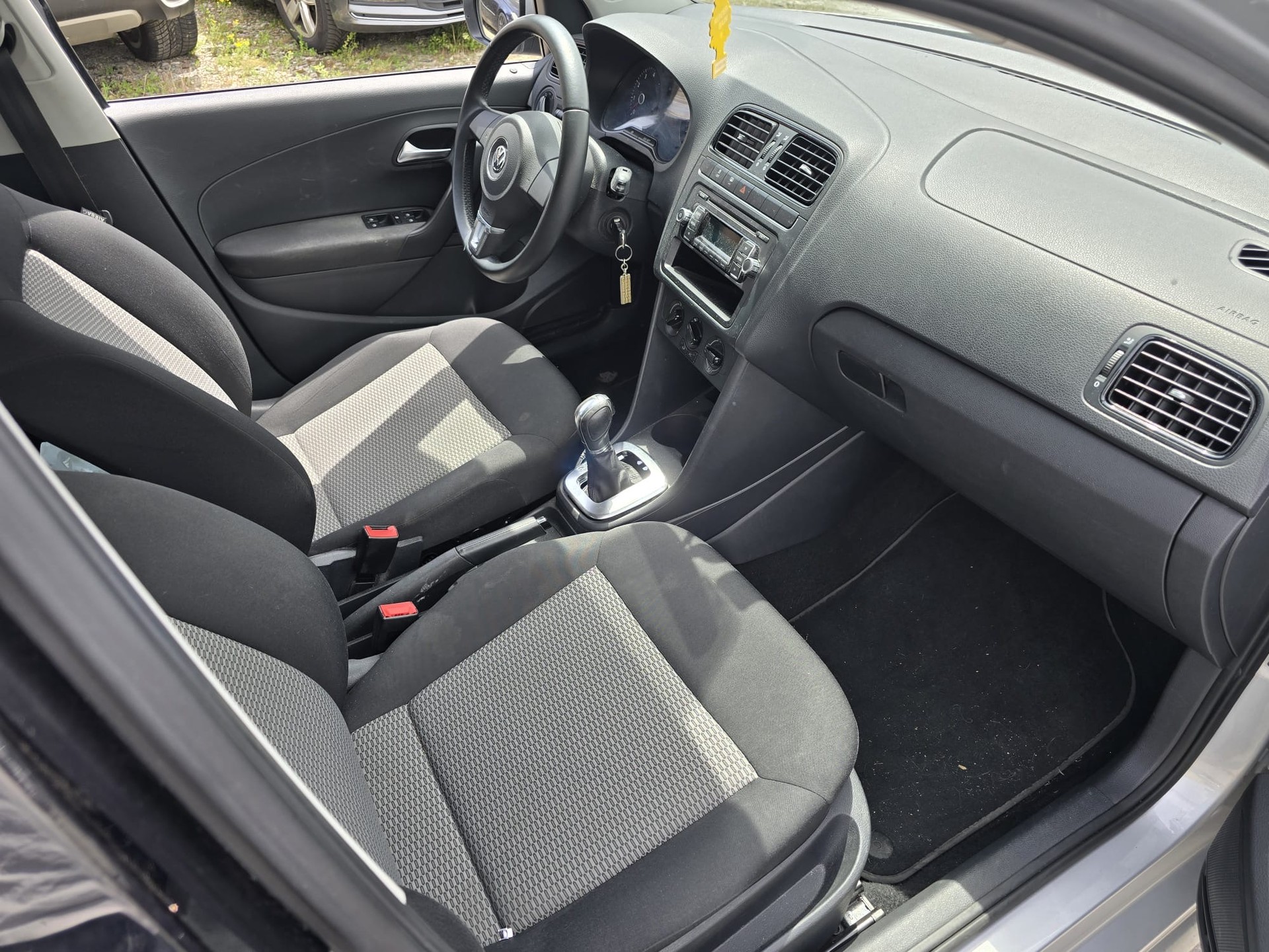 VW Polo 1.2 TSI Comfortline DSG-image-10