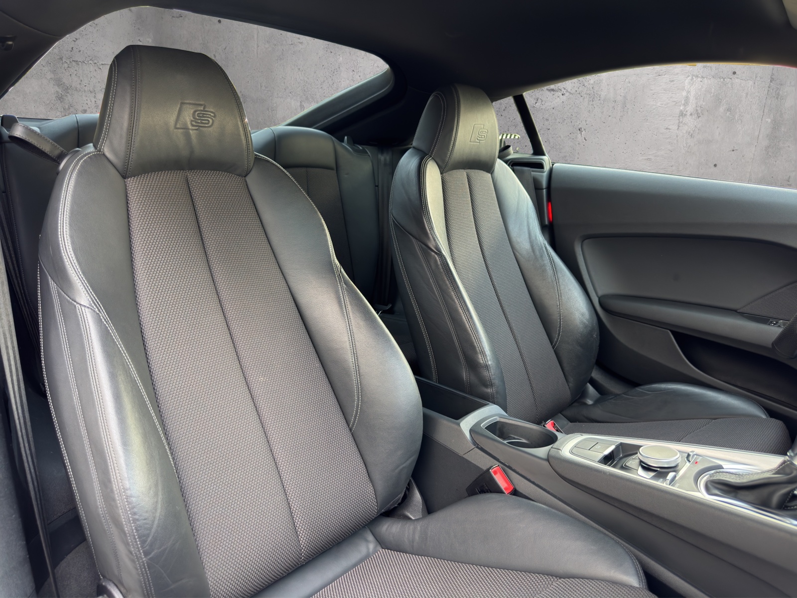 AUDI TT Coupé 2.0 TFSI S-tronic-image-13