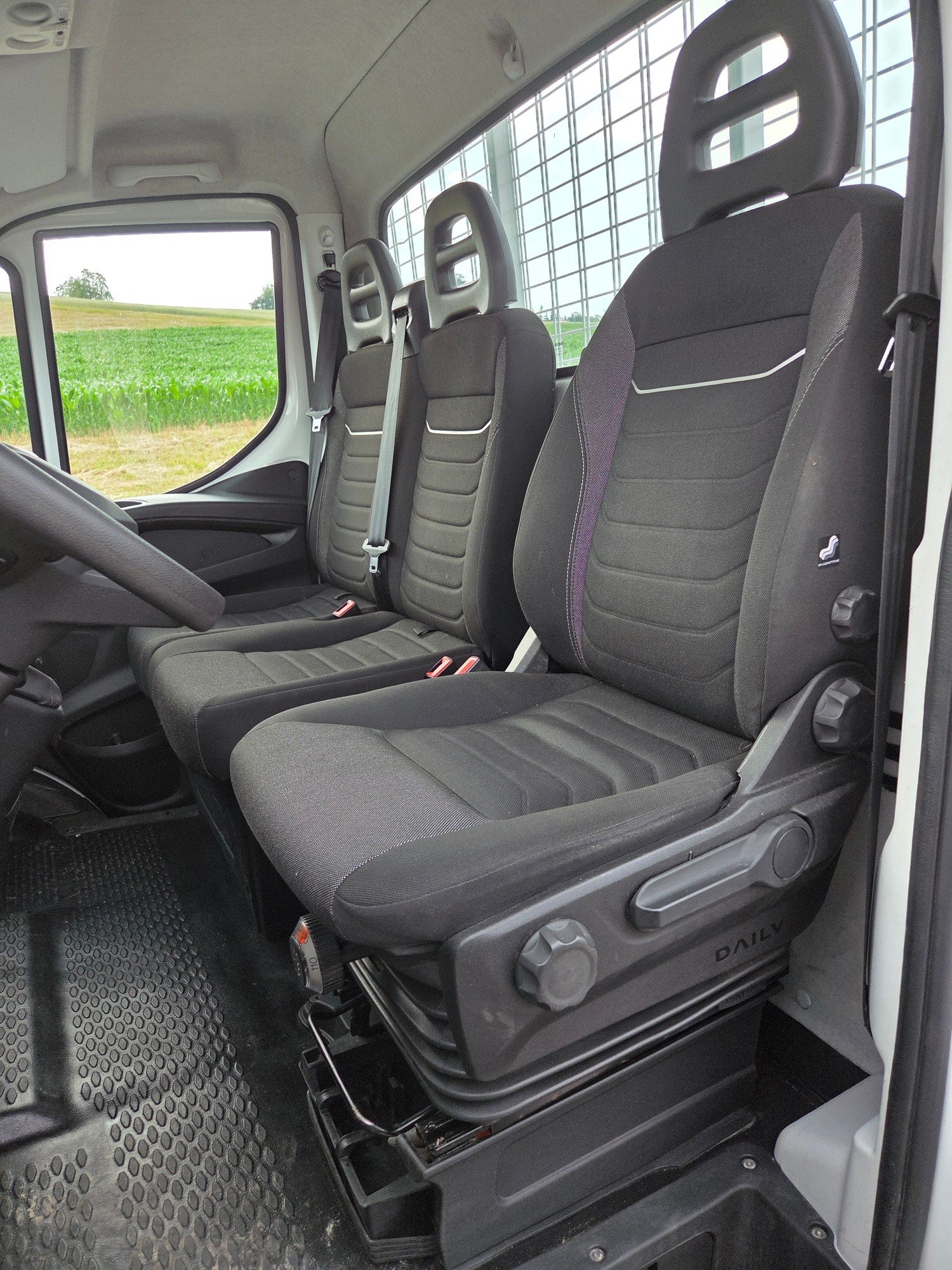 IVECO 35 C 16H-image-3