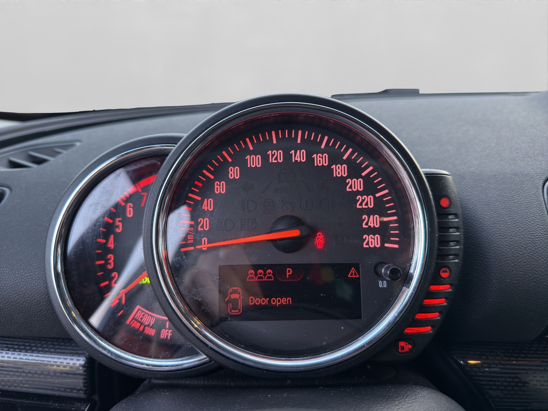 MINI Clubman Cooper S ALL4 Steptronic-image-10