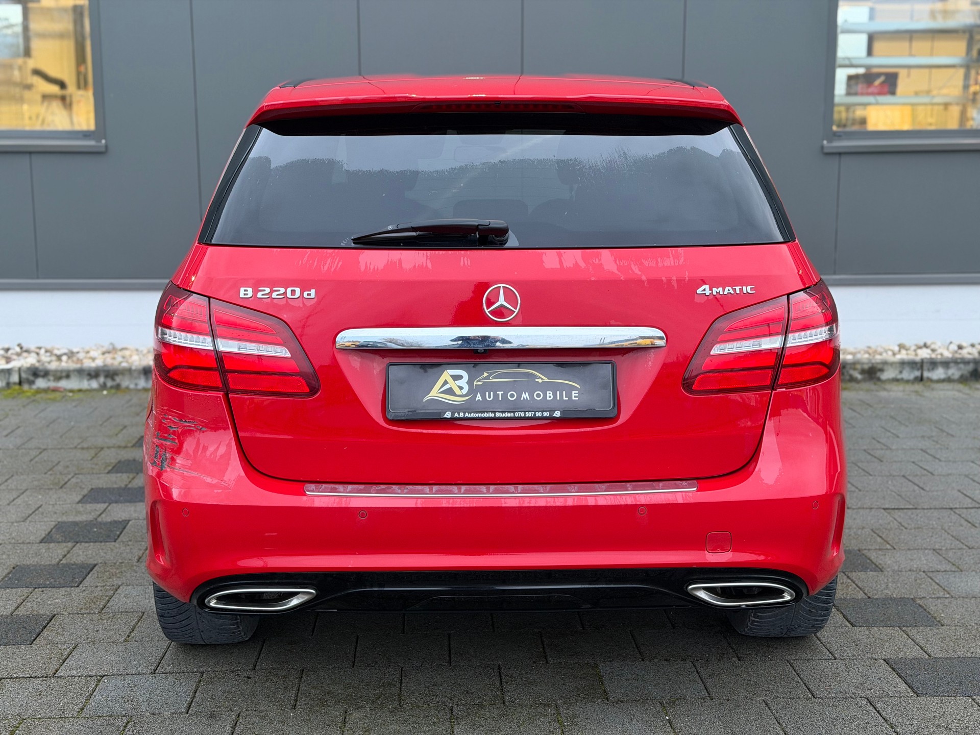 MERCEDES-BENZ B 220 CDI AMG Line 4Matic 7G-DCT-image-1