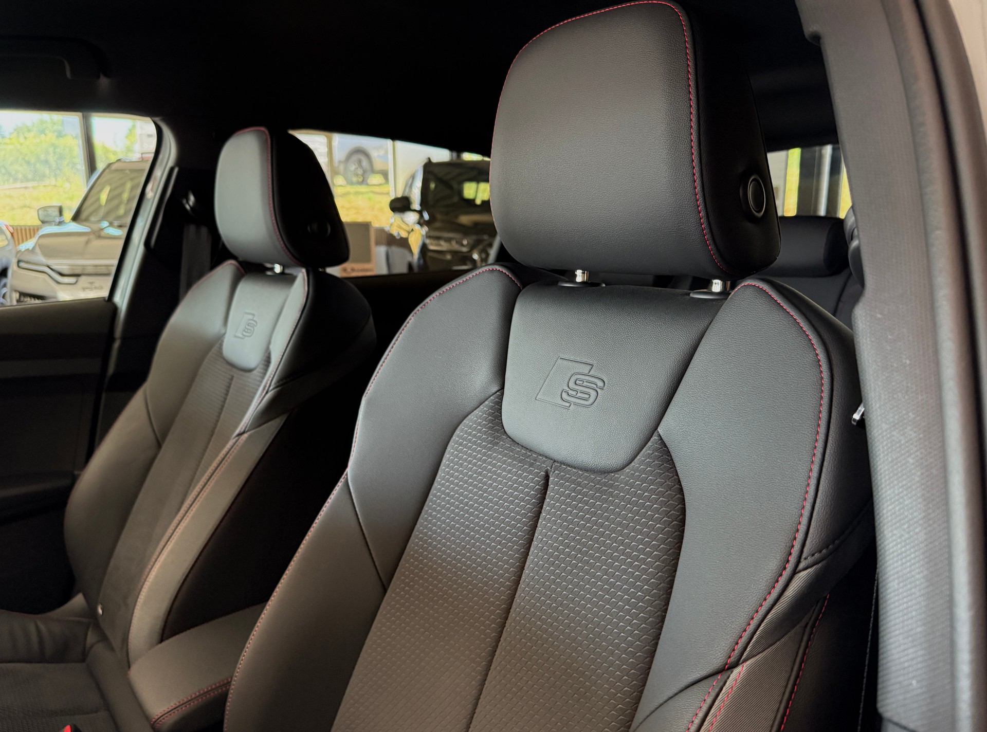 AUDI A1 Sportback 35 TFSI S Line S-tronic-image-19