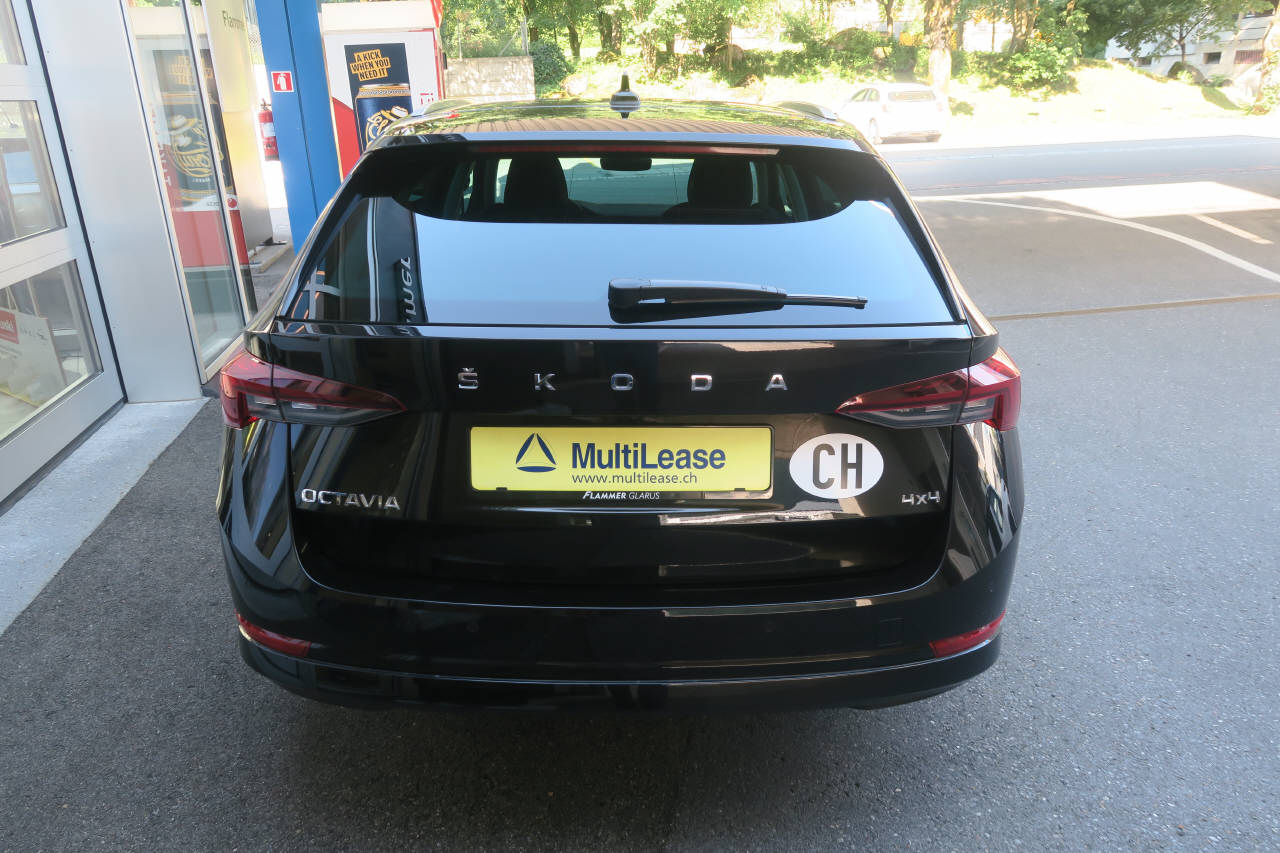 SKODA Octavia Combi 2.0 TSI Style 4x4 DSG-image-2