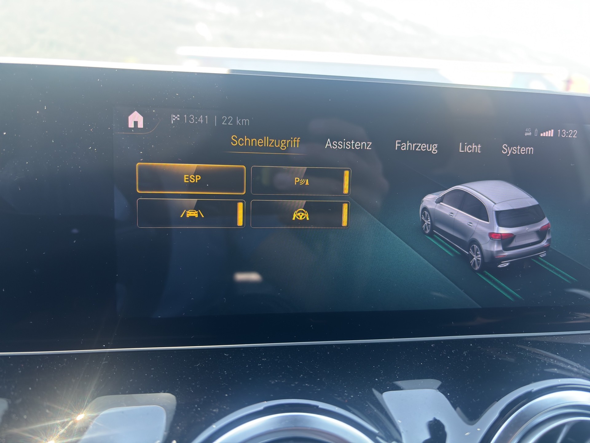 MERCEDES-BENZ B 200 AMG Line 7G-DCT-image-13