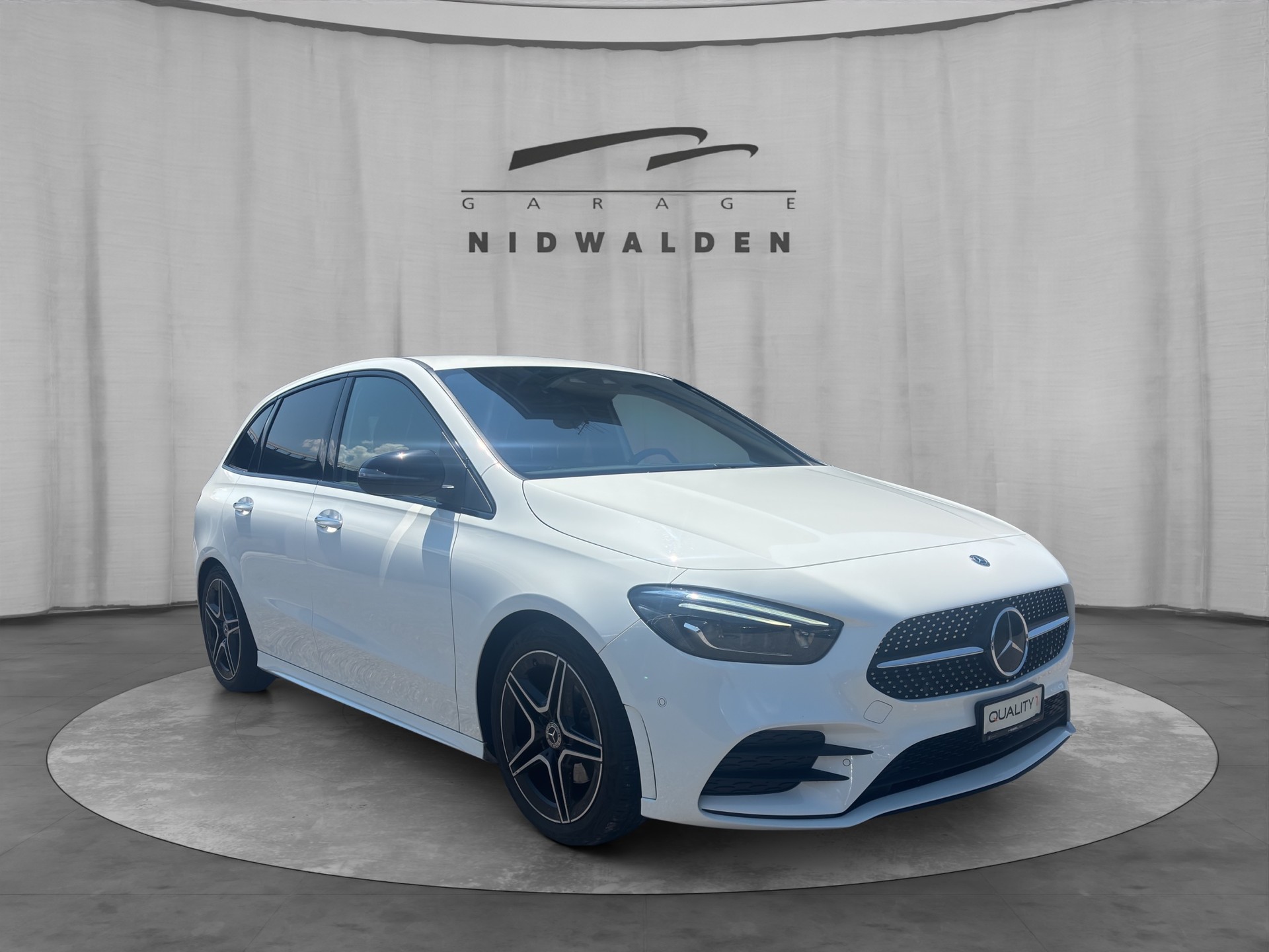 MERCEDES-BENZ B 200 AMG Line 7G-DCT-image-7