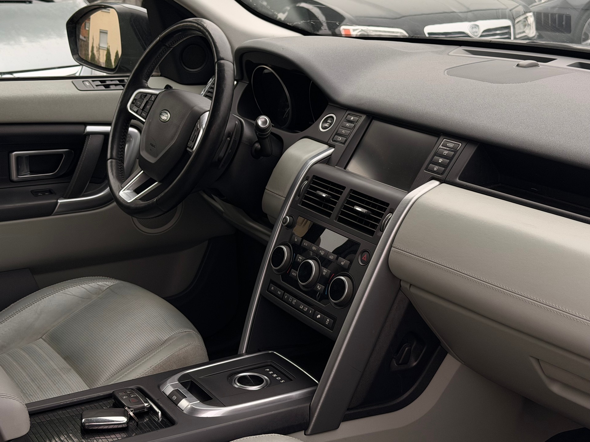 LAND ROVER Discovery Sport 2.0 Si4 HSE Luxury AT9-image-13