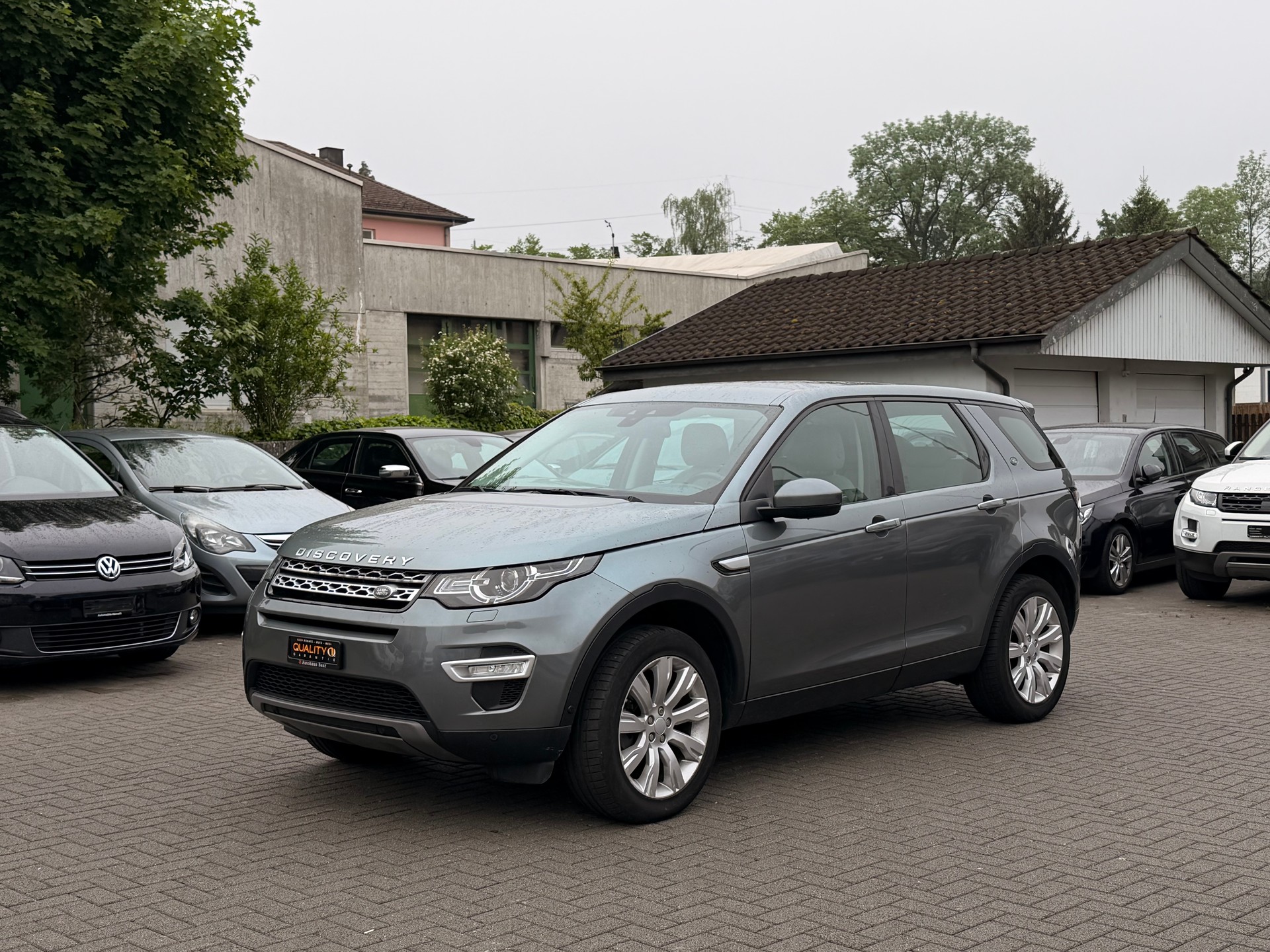 LAND ROVER Discovery Sport 2.0 Si4 HSE Luxury AT9-image-3