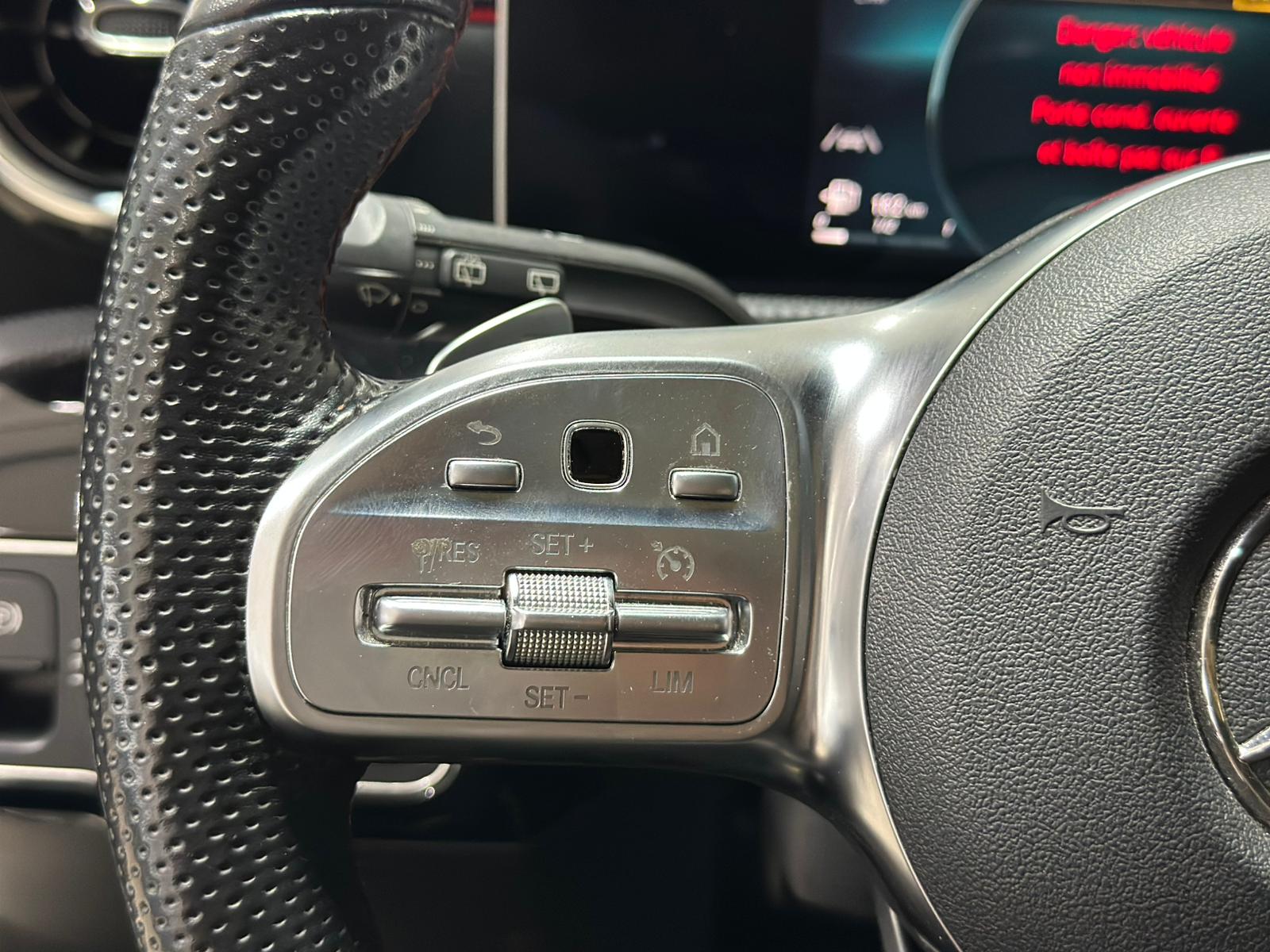 MERCEDES-BENZ A 180 d-image-10