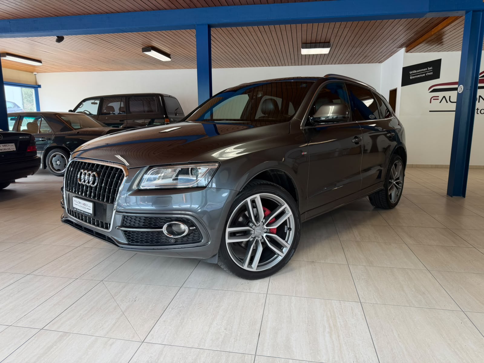 AUDI Q5 2.0 TDI quattro S-tronic-image-3
