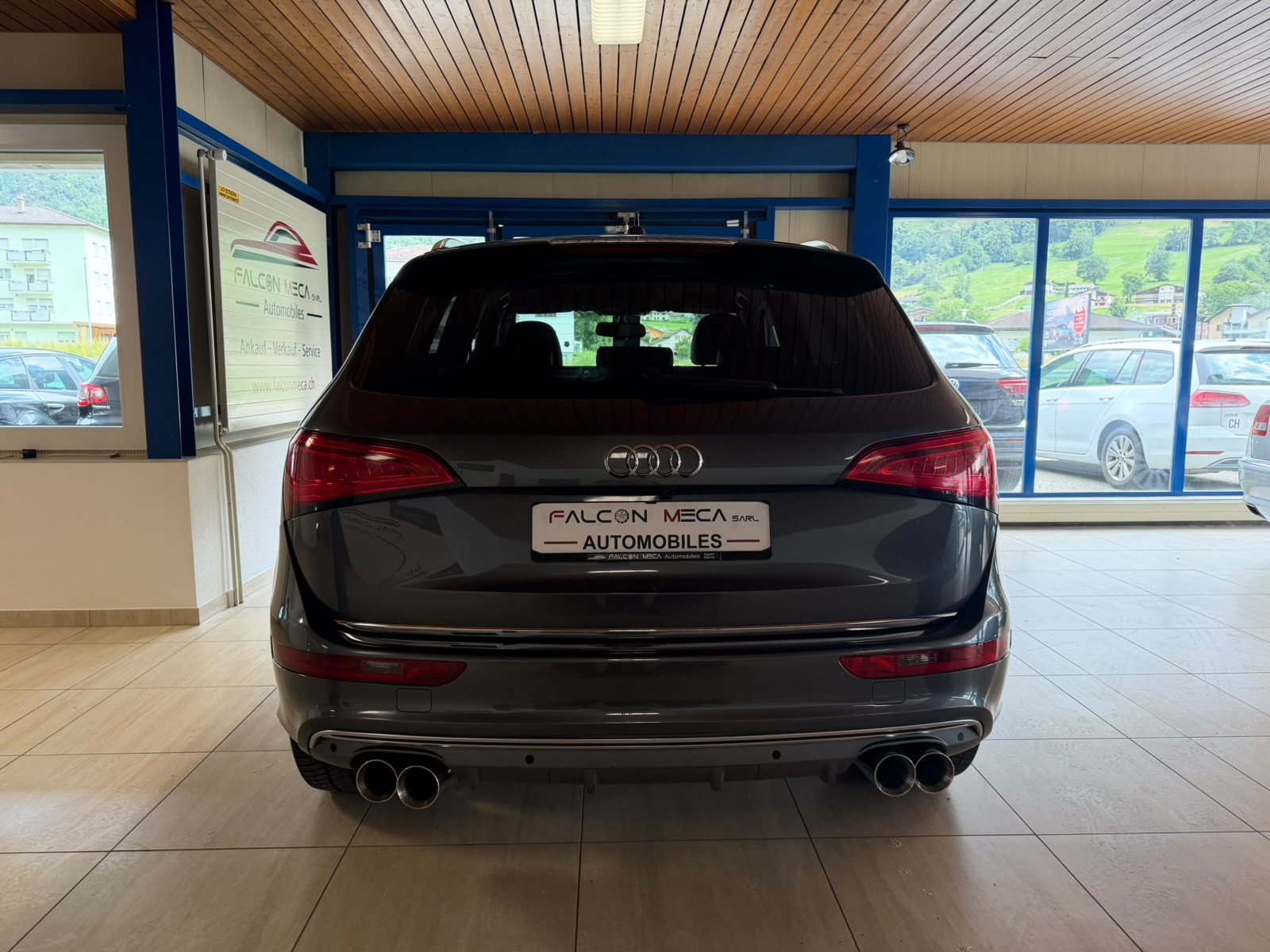 AUDI Q5 2.0 TDI quattro S-tronic-image-11