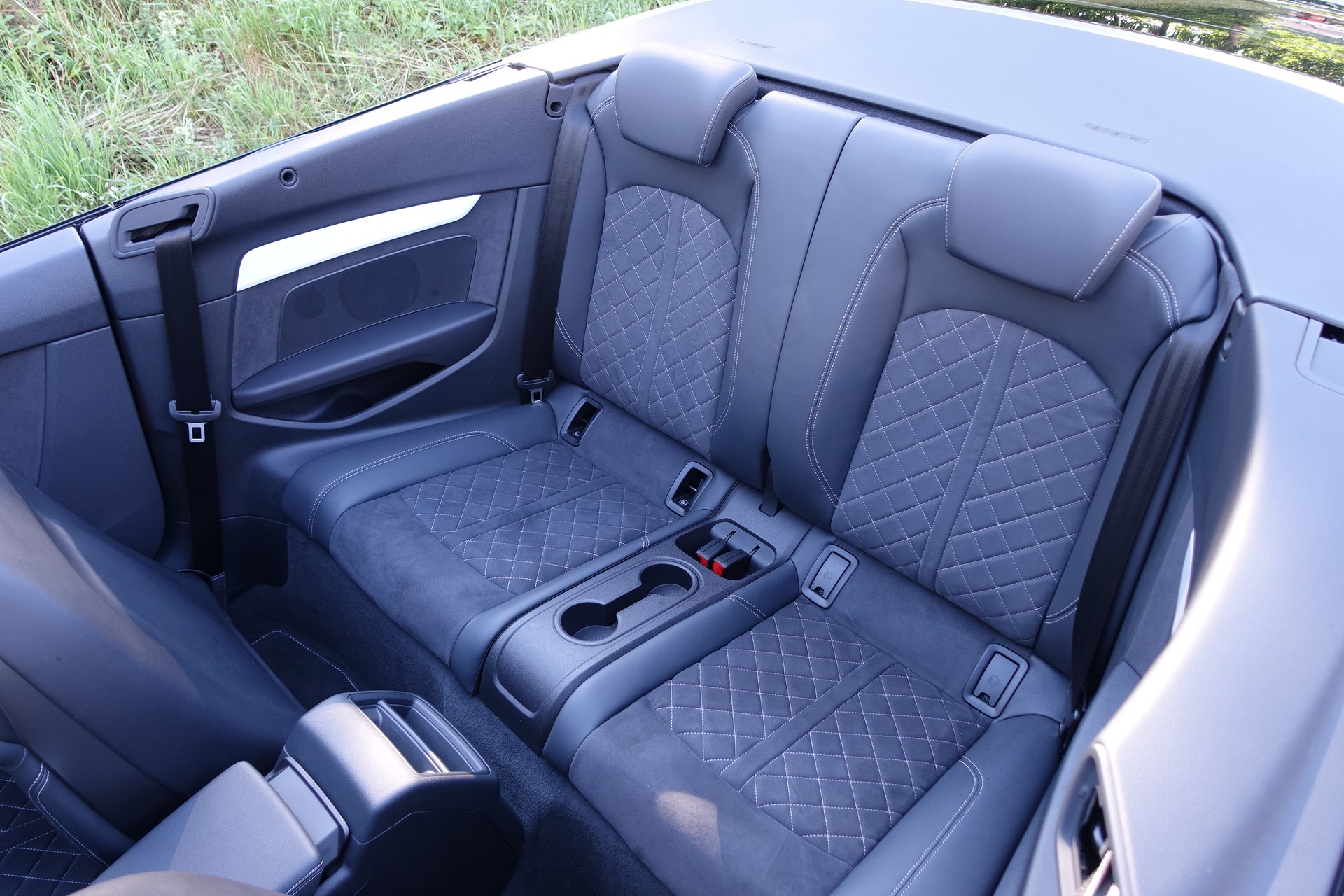 AUDI S5 Cabriolet 3.0 TFSI quattro tiptronic-image-6