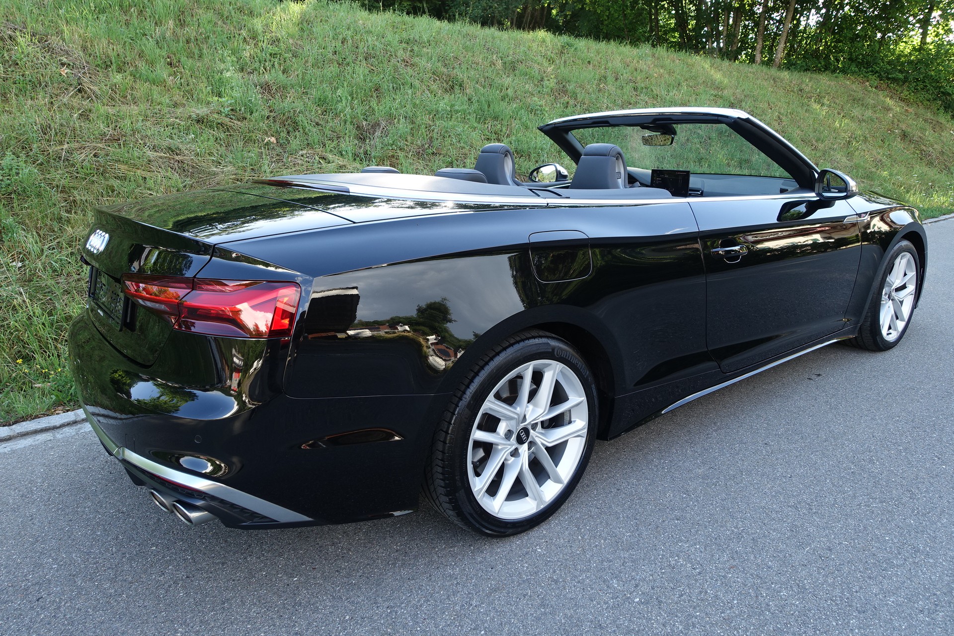 AUDI S5 Cabriolet 3.0 TFSI quattro tiptronic-image-15