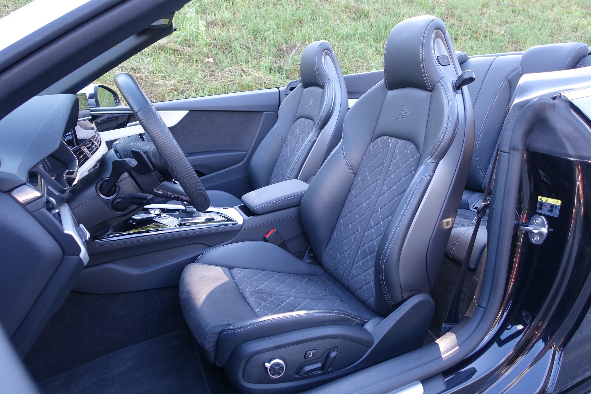 AUDI S5 Cabriolet 3.0 TFSI quattro tiptronic-image-3