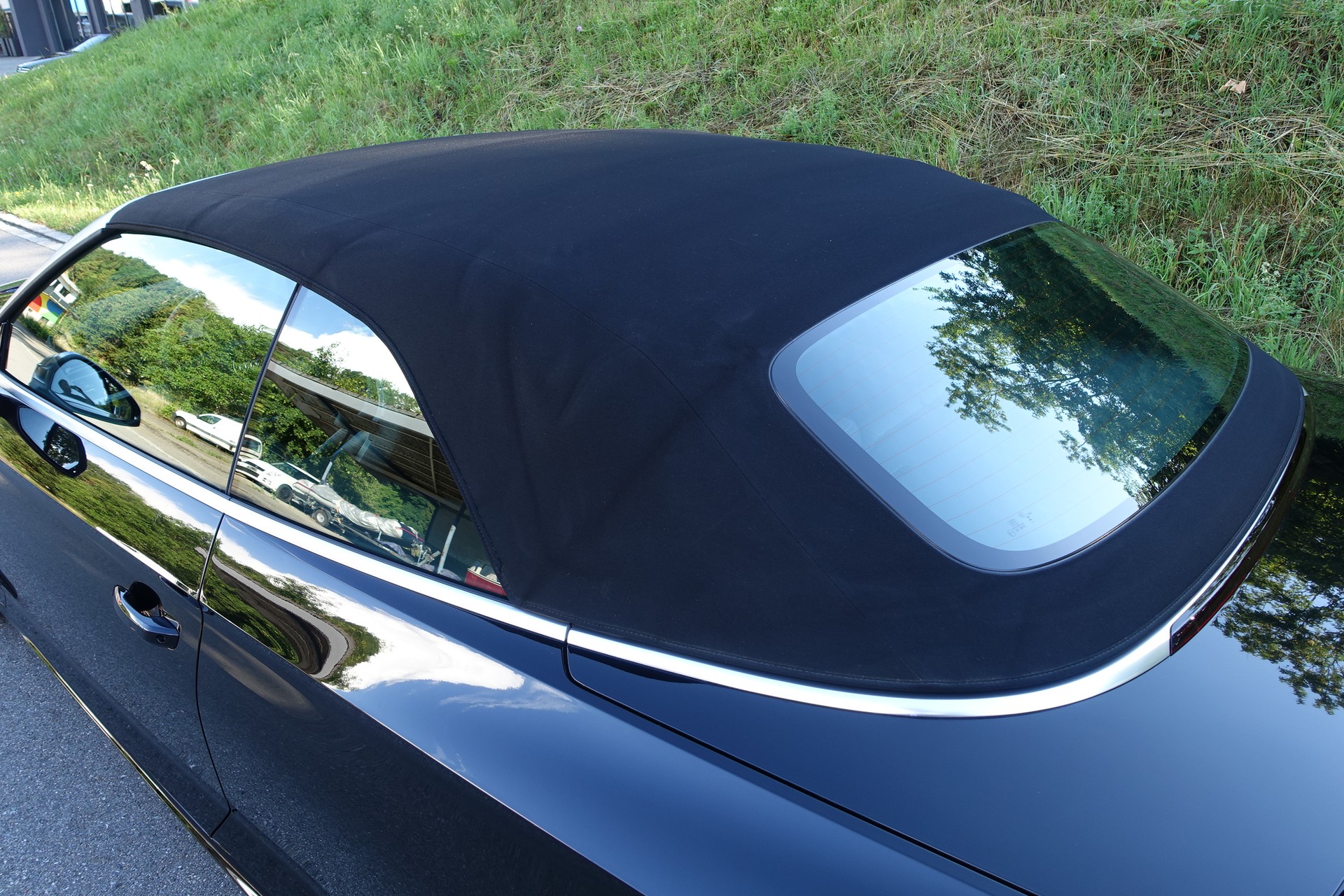 AUDI S5 Cabriolet 3.0 TFSI quattro tiptronic-image-11