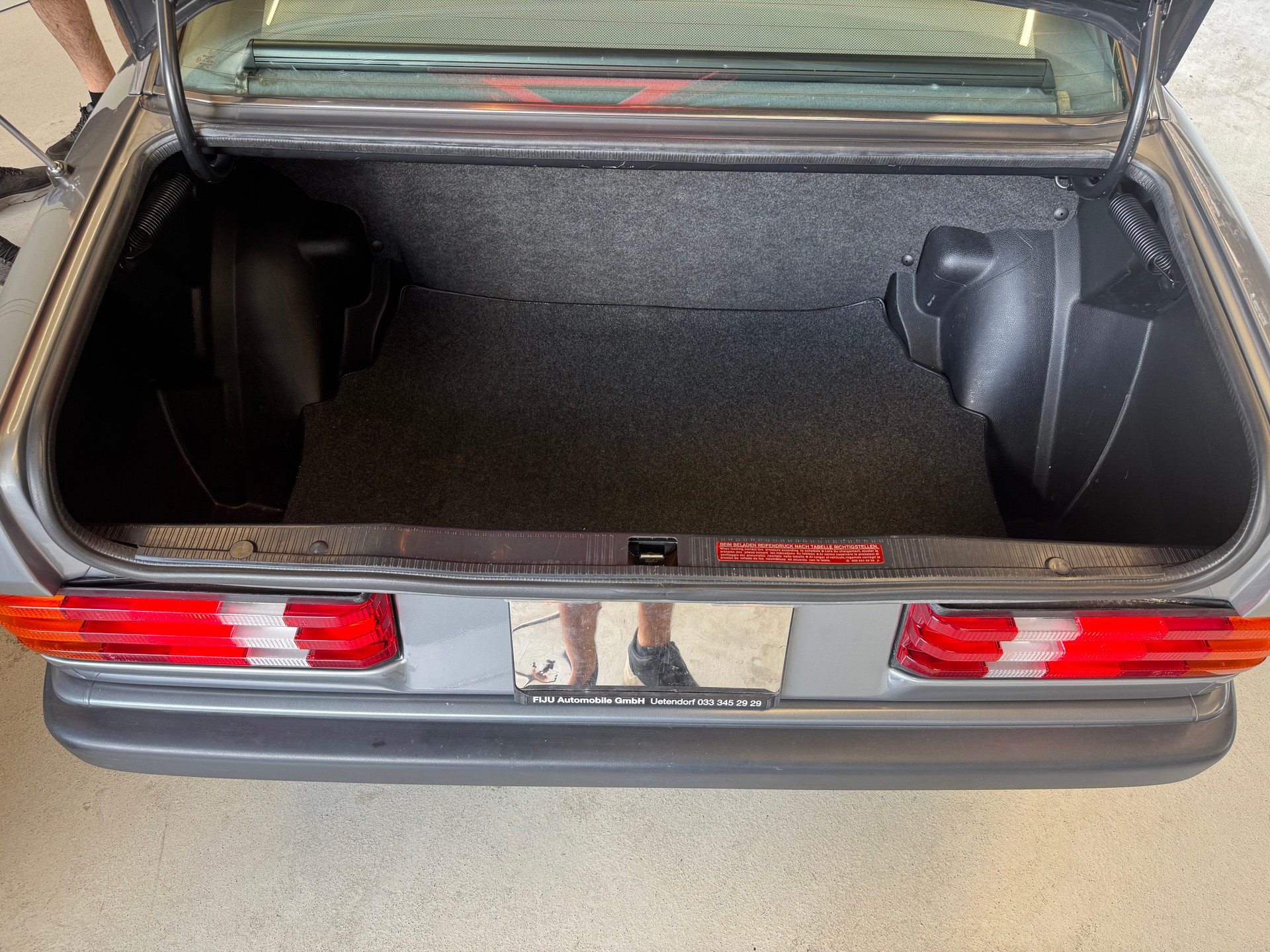 MERCEDES-BENZ 190 E 2.3-image-14