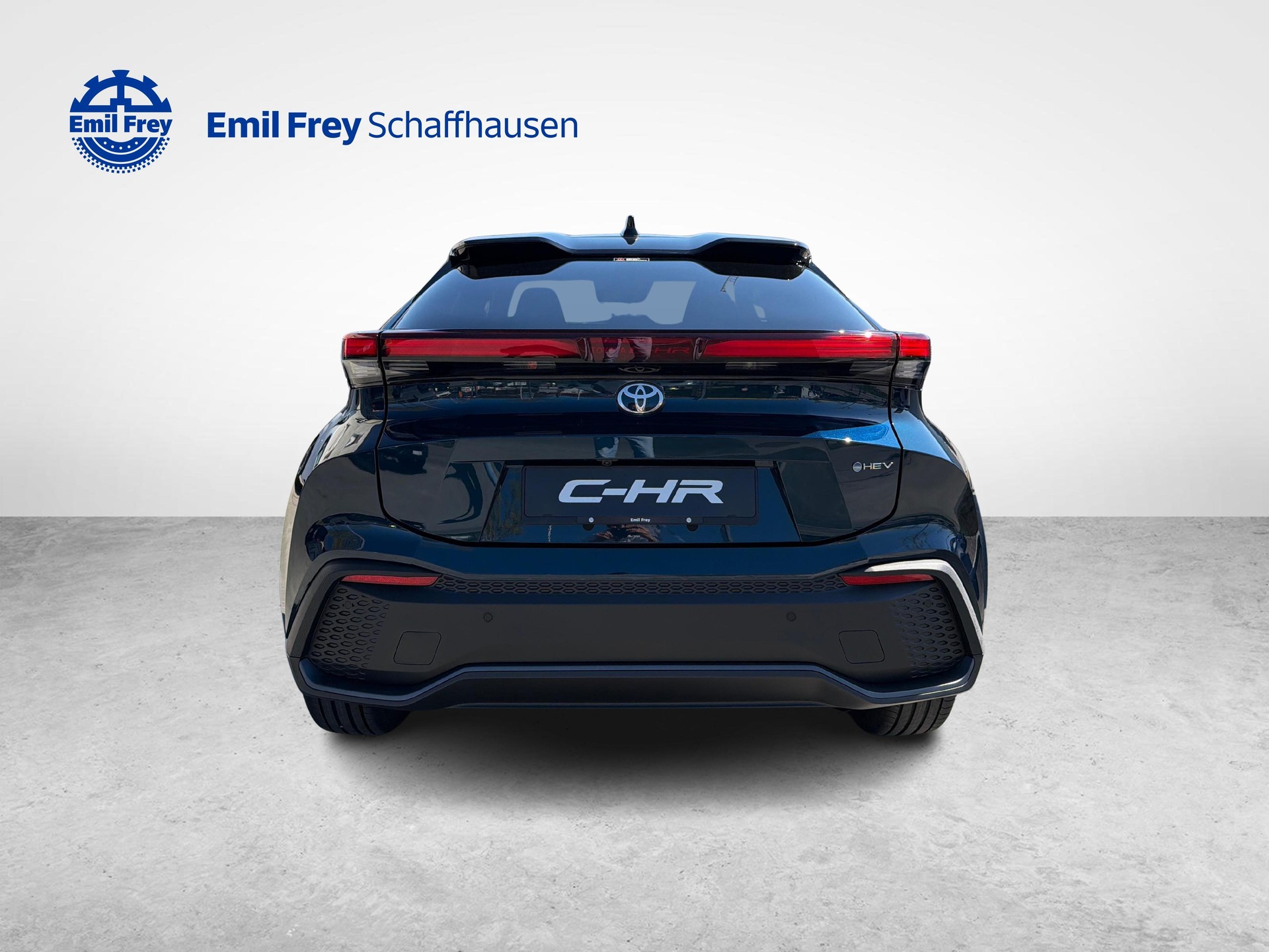 TOYOTA C-HR 2.0 HEV Swiss Edition 4x4-image-3