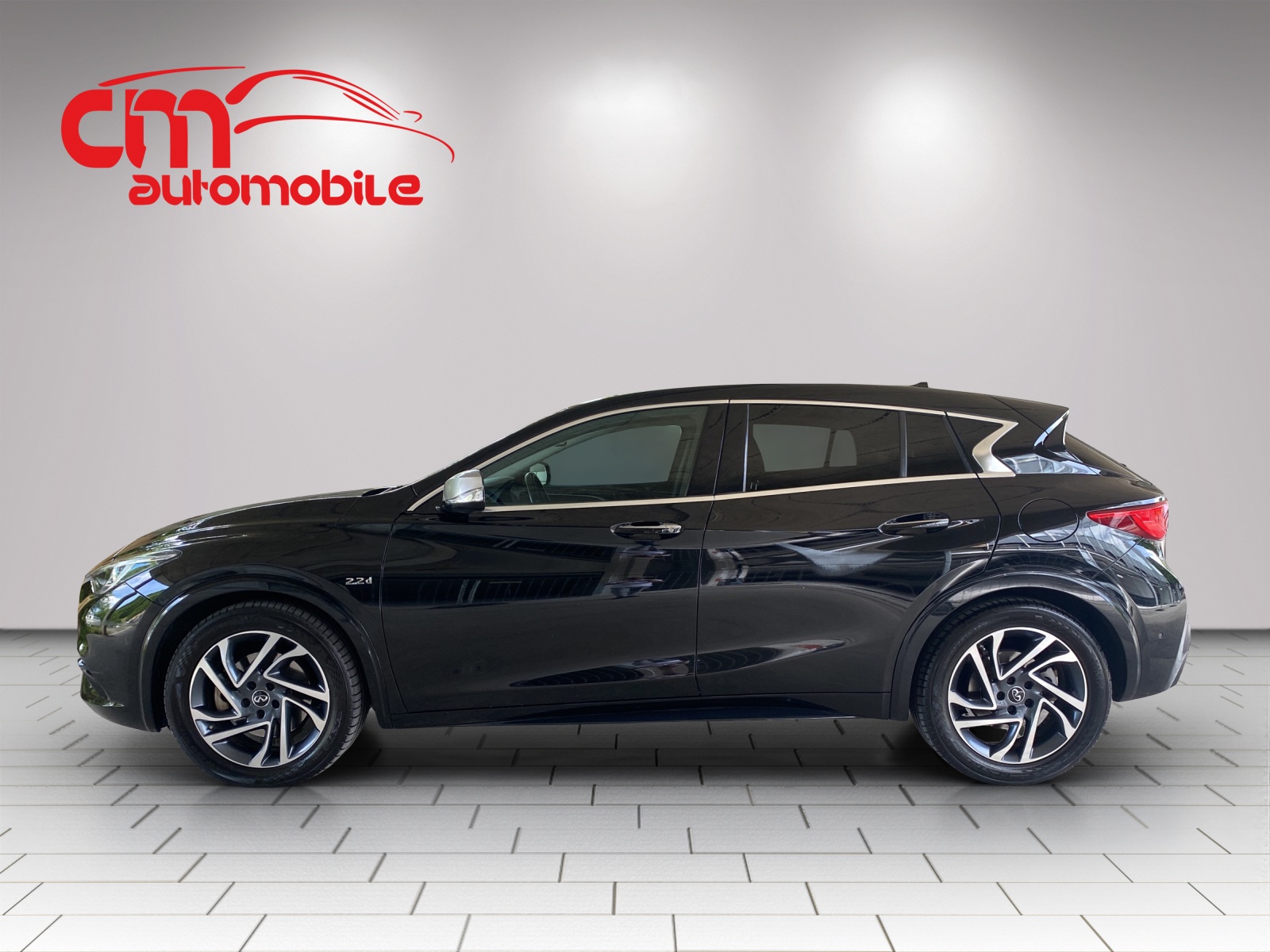 INFINITI Q30 2.2d Luxe AWD DCT-image-6