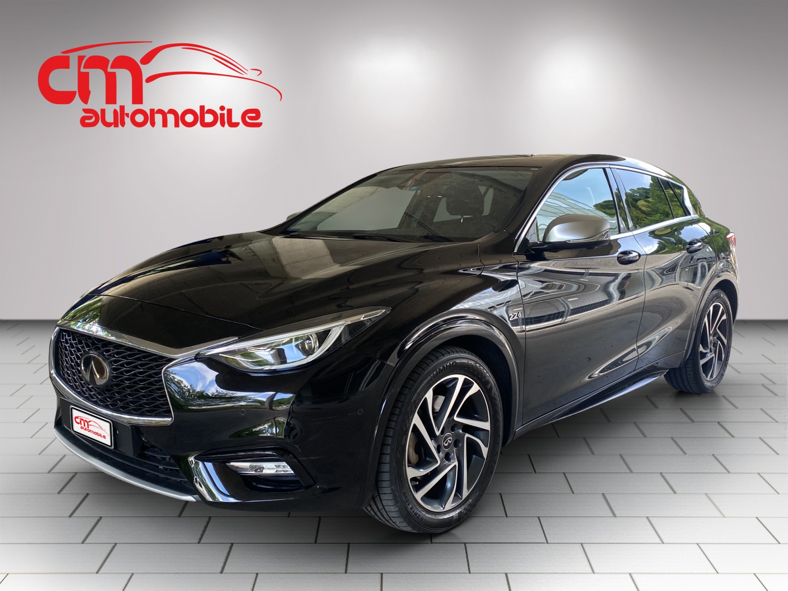 INFINITI Q30 2.2d Luxe AWD DCT
