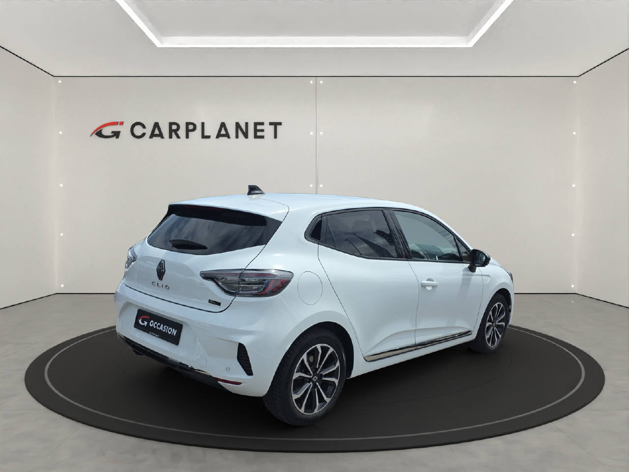 RENAULT Clio 1.6 E-Tech techno-image-5