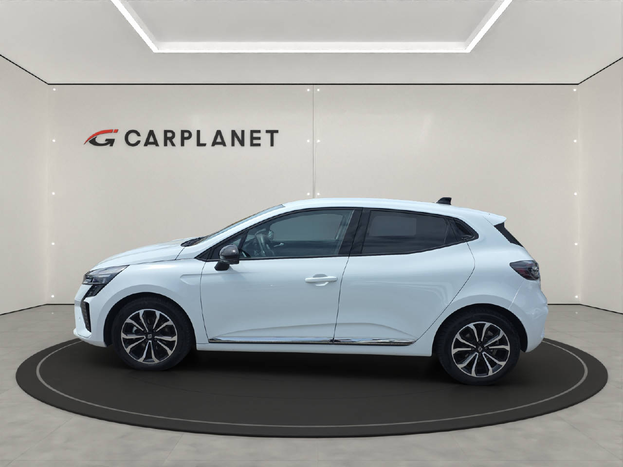 RENAULT Clio 1.6 E-Tech techno-image-2