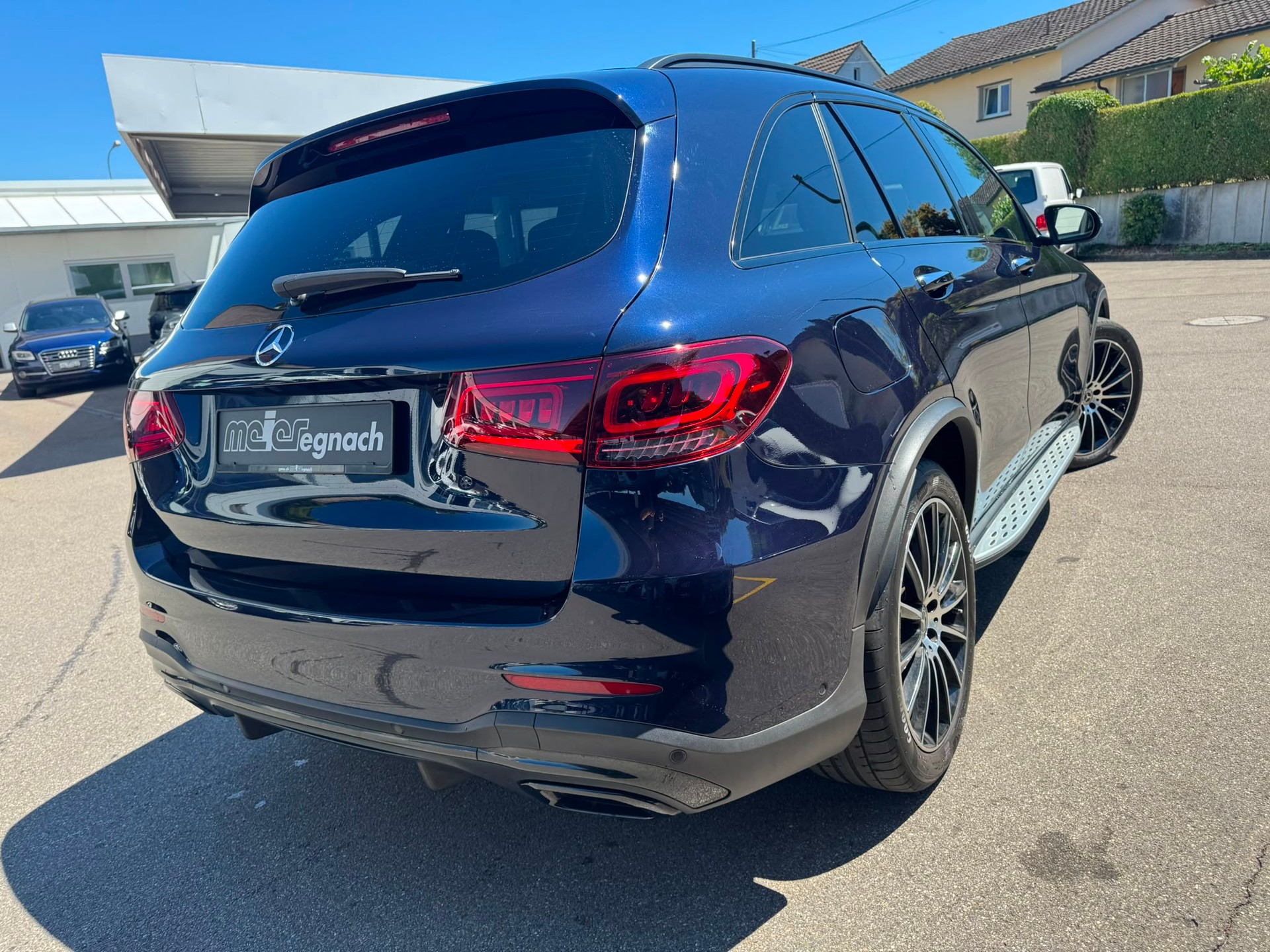 MERCEDES-BENZ GLC 220 d AMG Line 4Matic 9G-Tronic-image-7