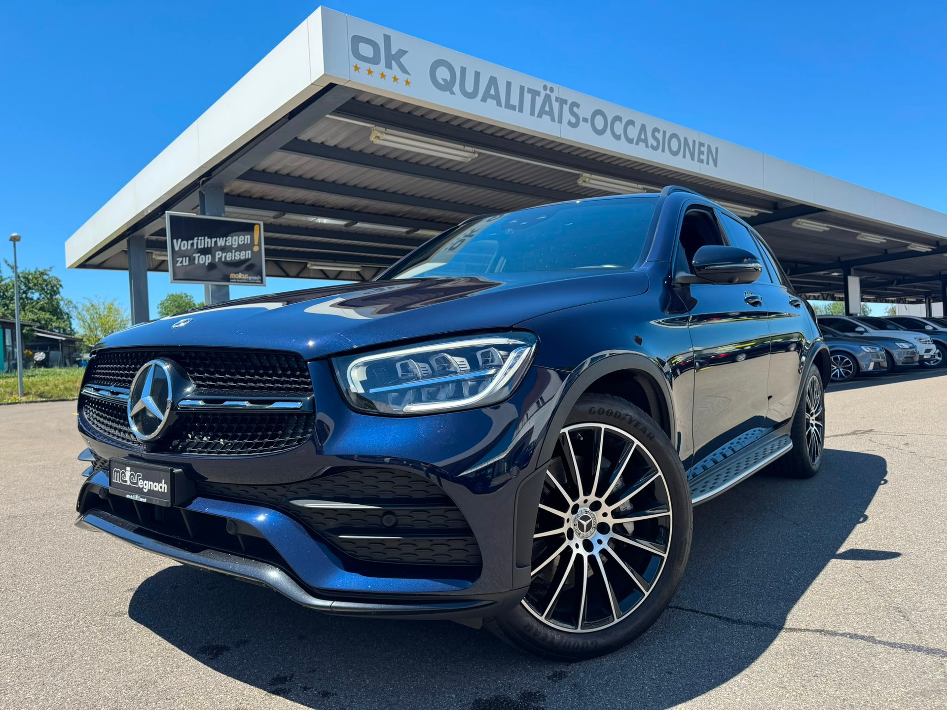 MERCEDES-BENZ GLC 220 d AMG Line 4Matic 9G-Tronic-image-0