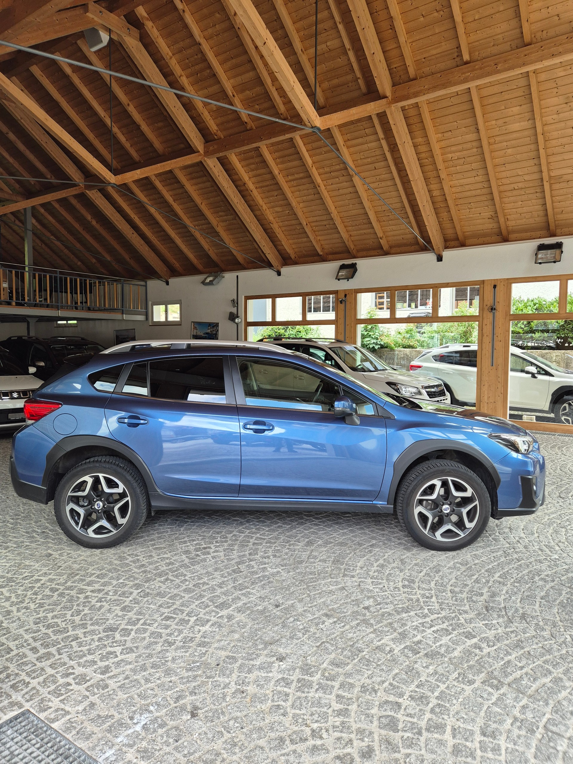 SUBARU XV 2.0 Swiss Plus AWD Lineartronic-image-1