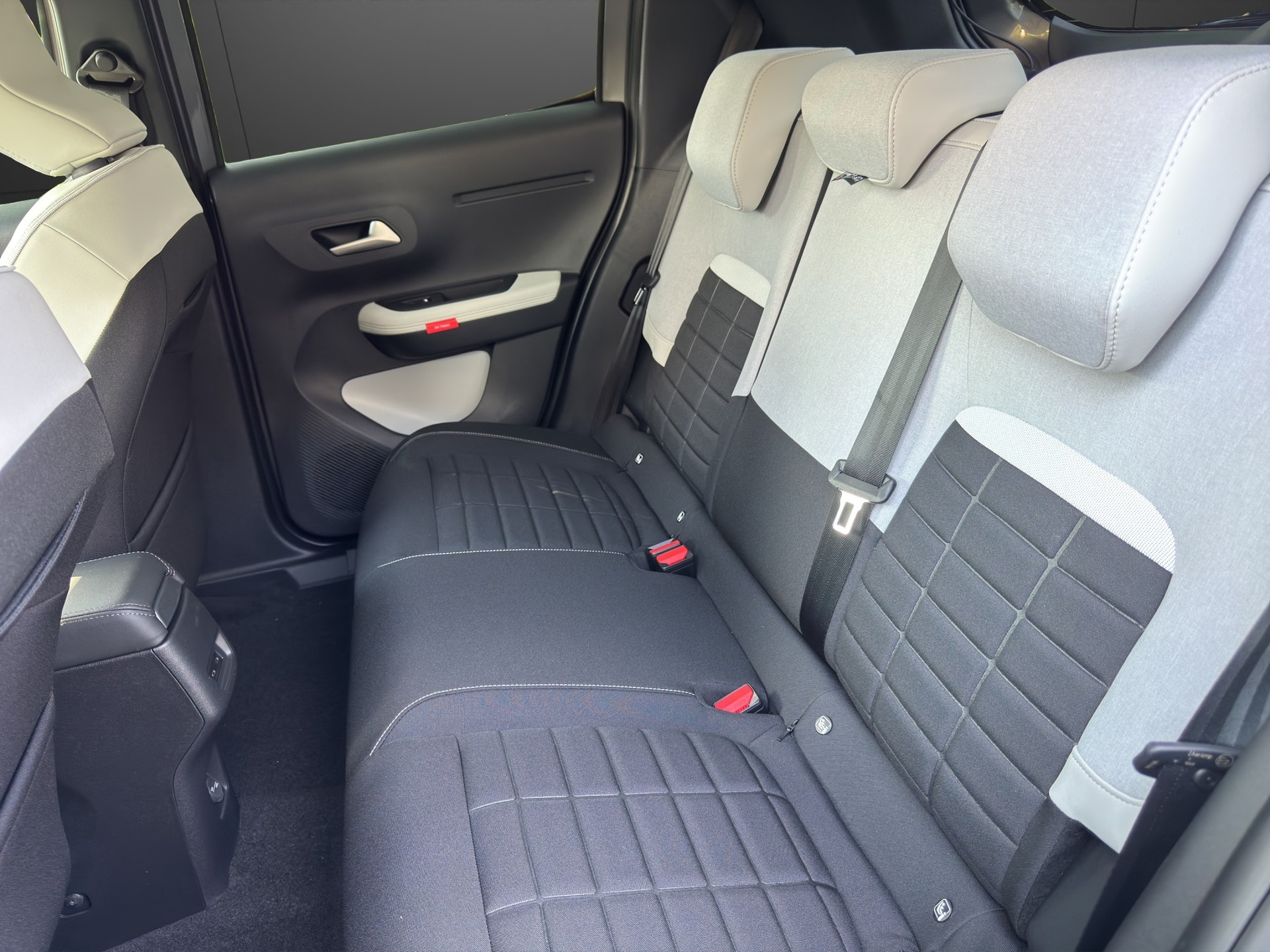 CITROEN e-C3 long range Max-image-9
