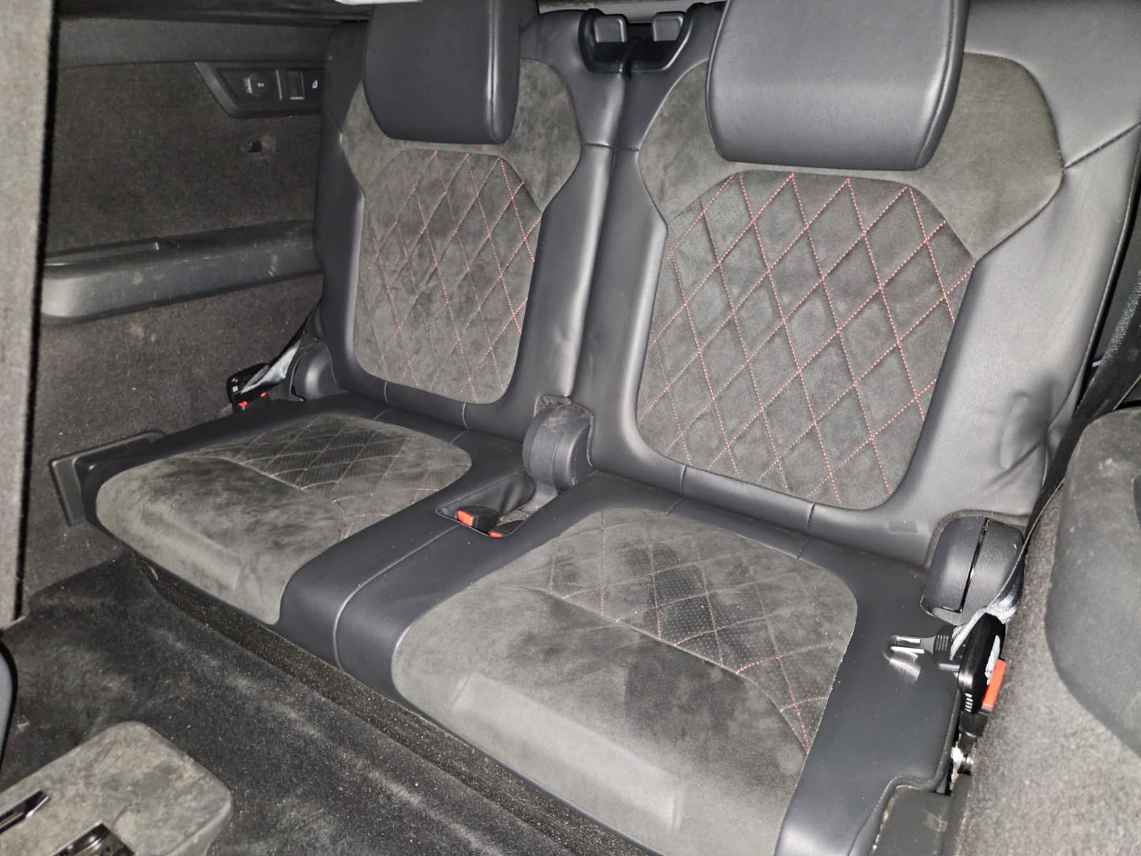 SKODA Kodiaq 2.0 Bi-TDI SCR RS 4x4 DSG-image-14